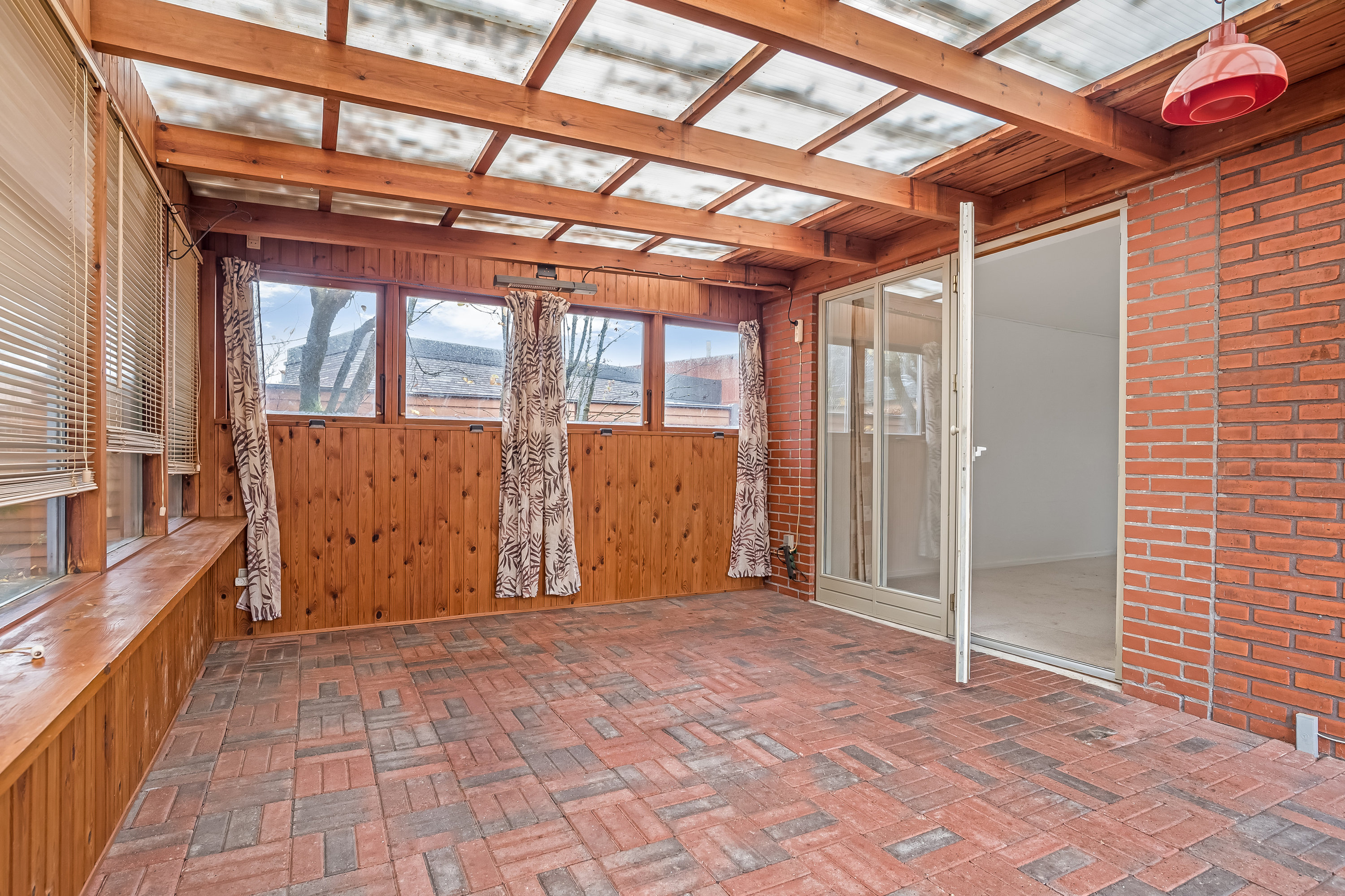 Fremhævet udestue billede i fuldskærmstilstand. Billede af Blåbærvej 3, 7500 Holstebro