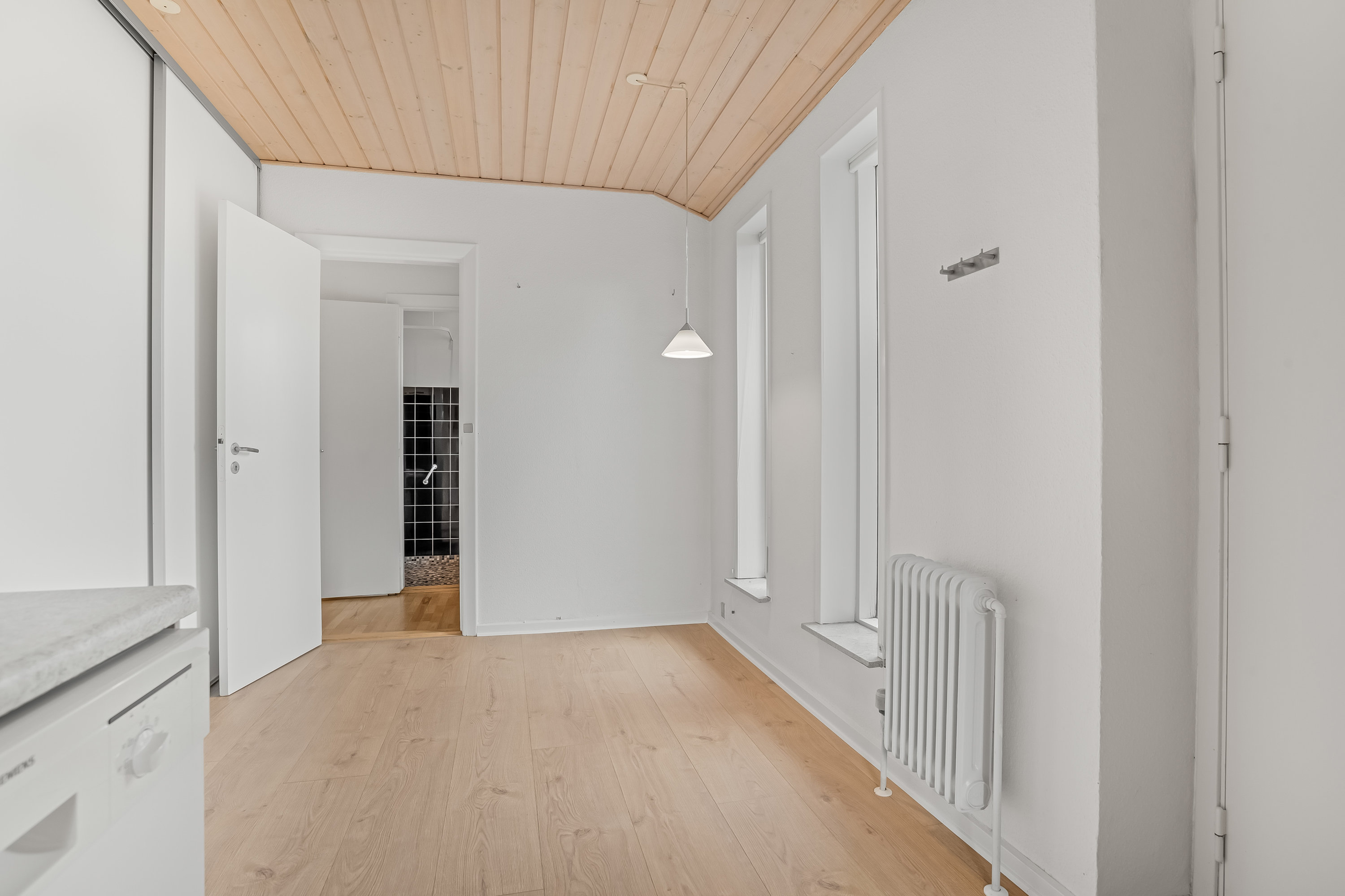 Fremhævet køkken billede i fuldskærmstilstand. Billede af Blåbærvej 3, 7500 Holstebro