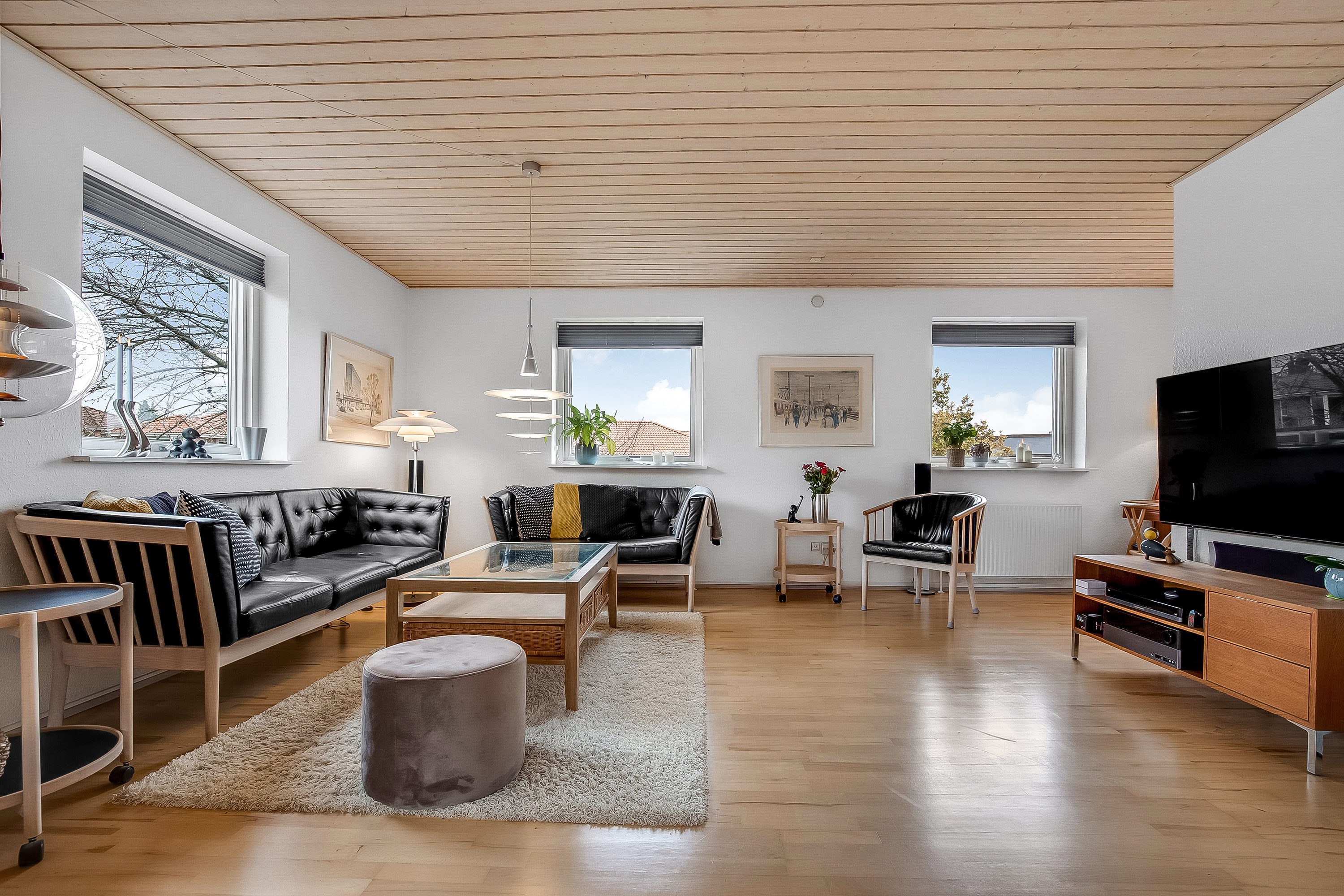 Fremhævet stue billede i fuldskærmstilstand. Billede af Bogensevej 32, 6000 Kolding