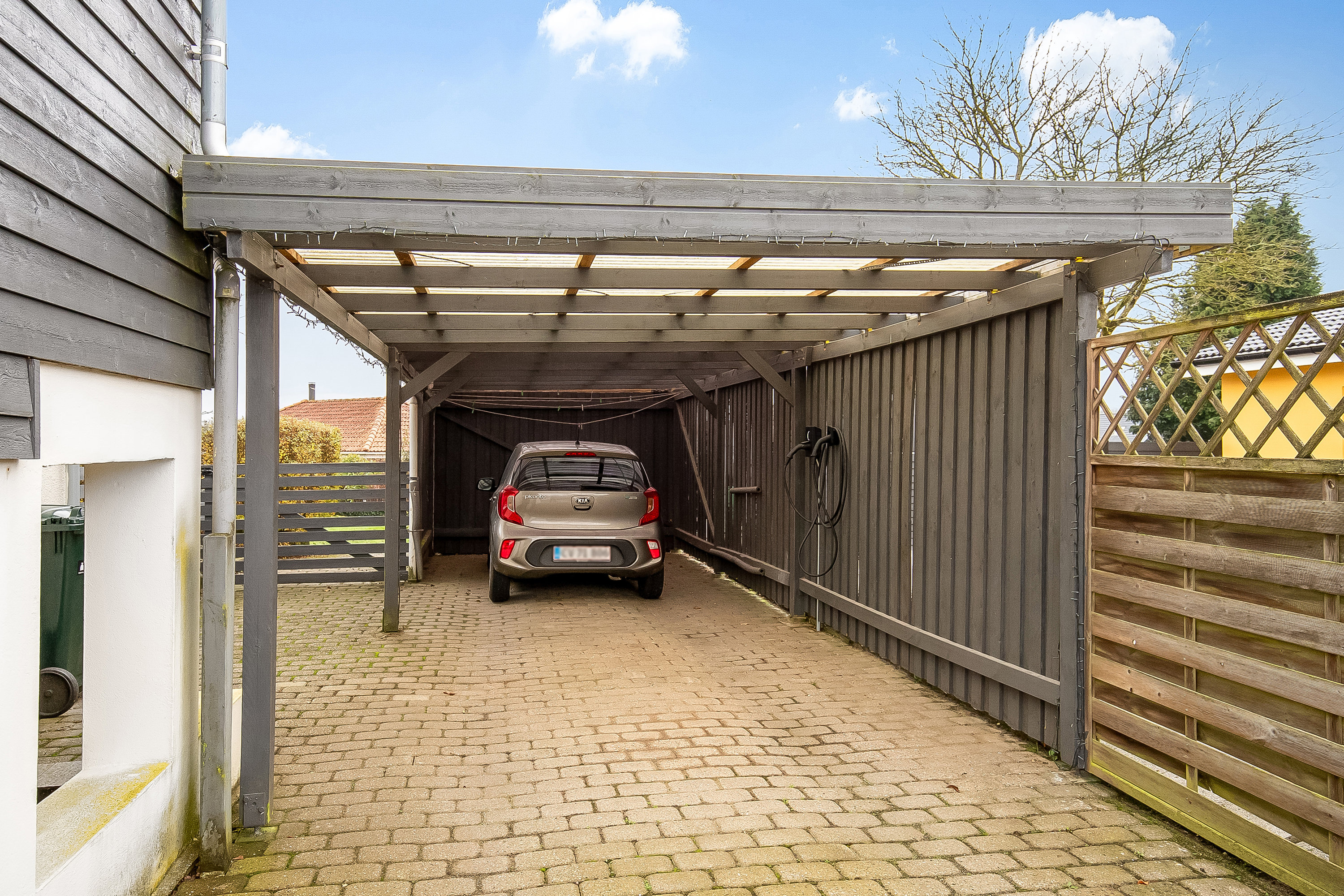 Fremhævet carport billede i fuldskærmstilstand. Billede af Mosevej 67A, 6000 Kolding