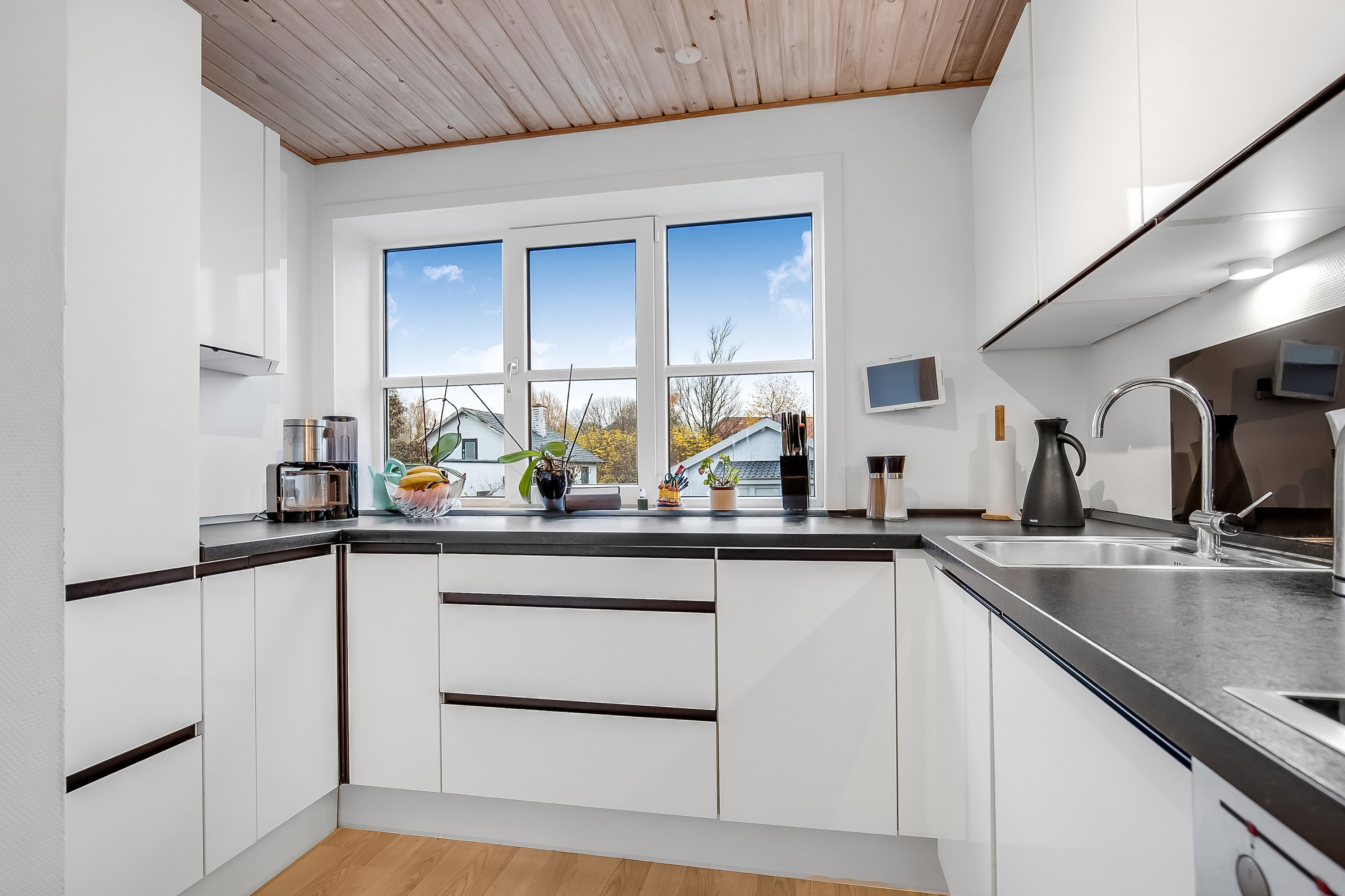 Miniaturebillede 2: køkken. Billede af Mosevej 67A, 6000 Kolding