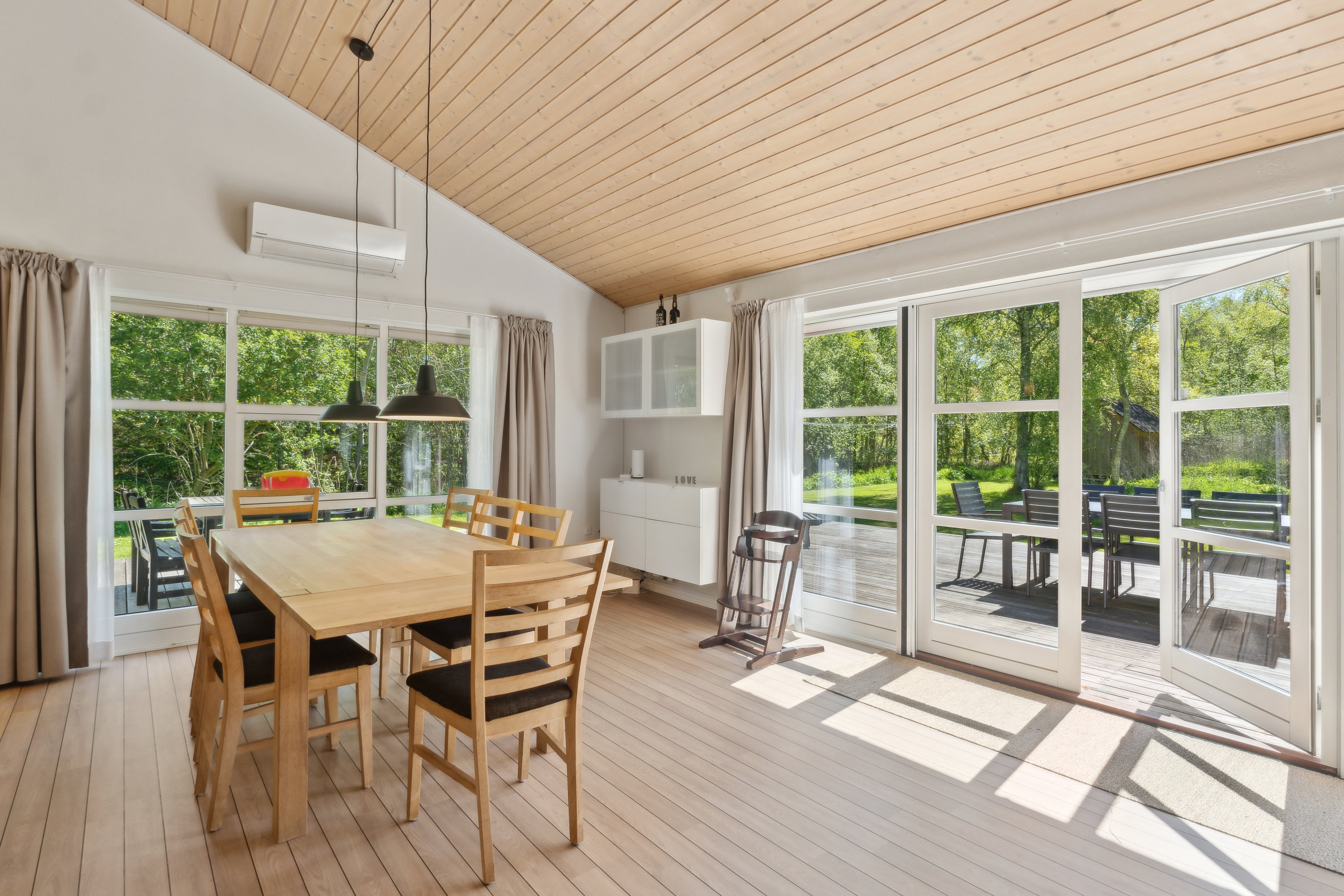 Fremhævet  billede i fuldskærmstilstand. Billede af Vidjeparken 132, Helberskov, 9560 Hadsund