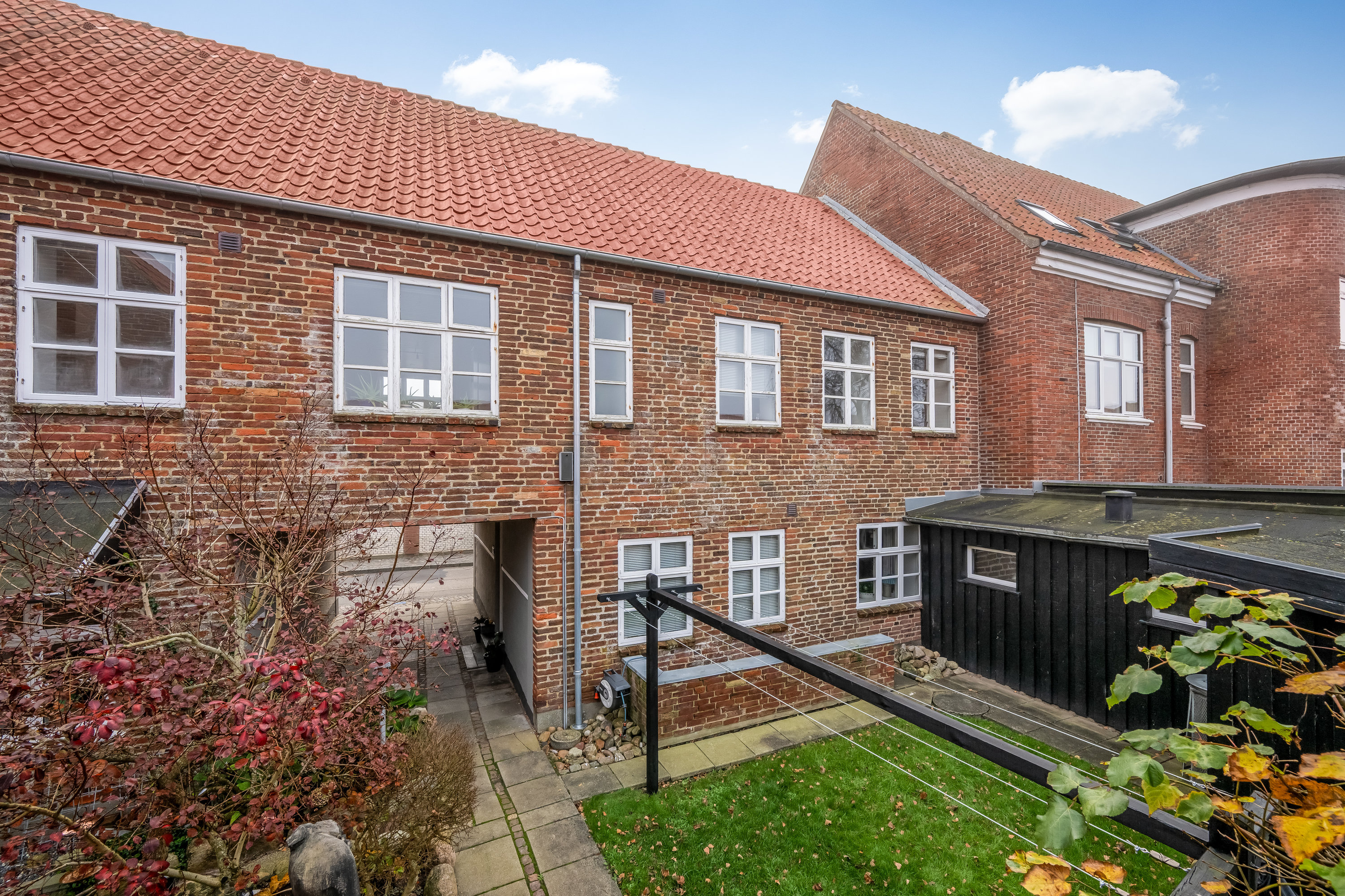 Fremhævet andet billede i fuldskærmstilstand. Billede af Vestergade 15, 1. th., 6950 Ringkøbing