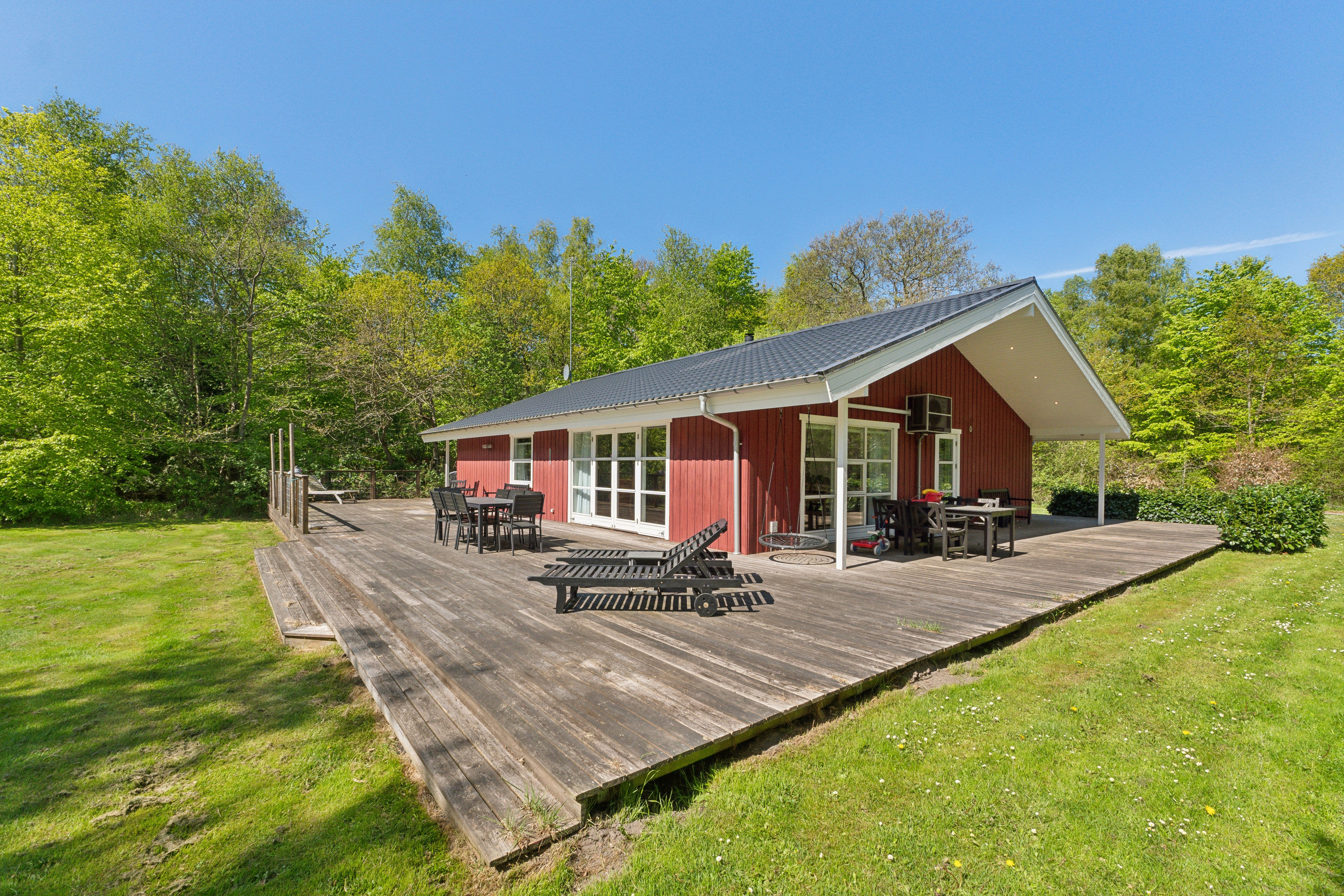 Fremhævet  billede i fuldskærmstilstand. Billede af Vidjeparken 132, Helberskov, 9560 Hadsund