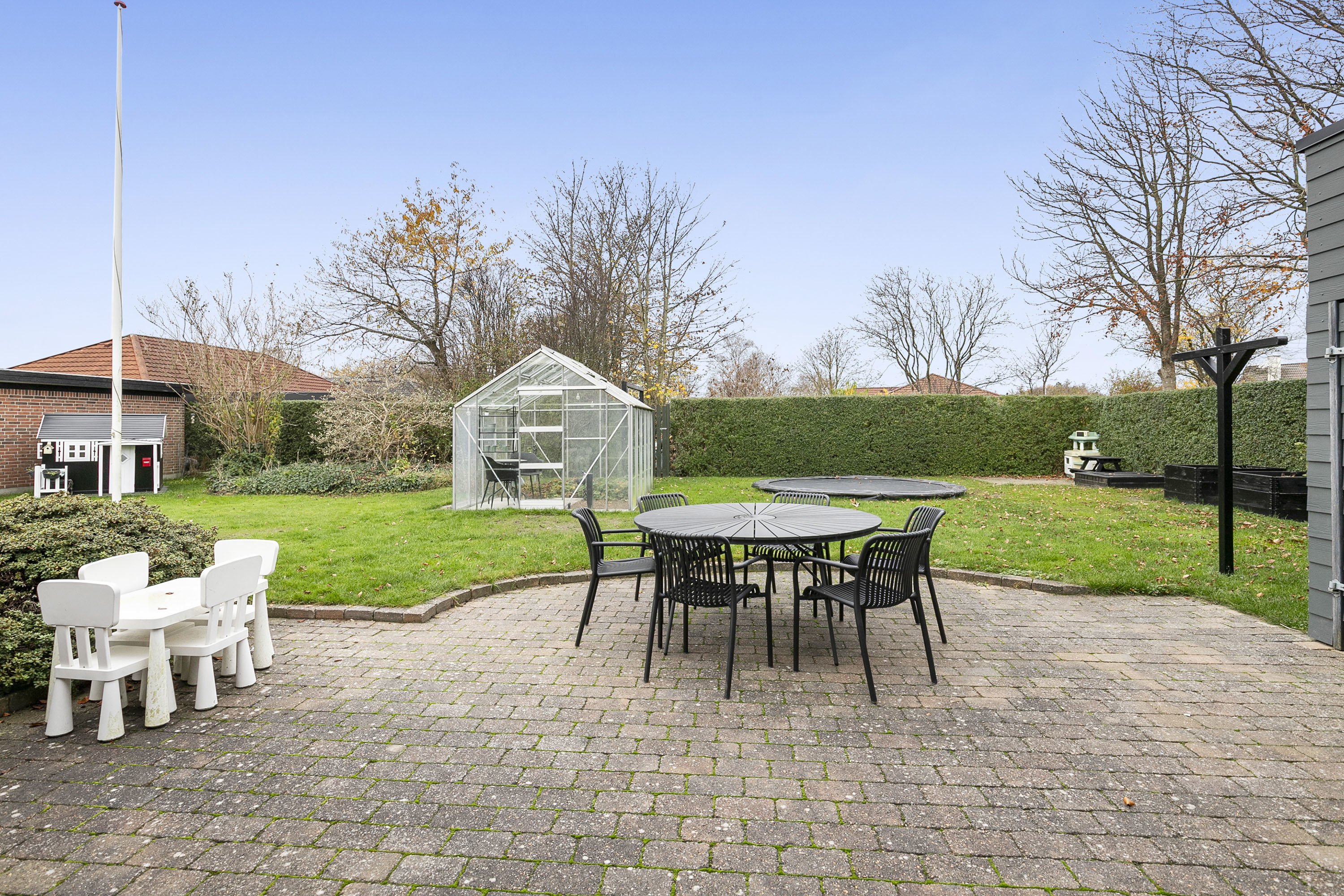 Fremhævet terrasse billede i fuldskærmstilstand. Billede af Fini Henriques Kvarter 17, 9700 Brønderslev