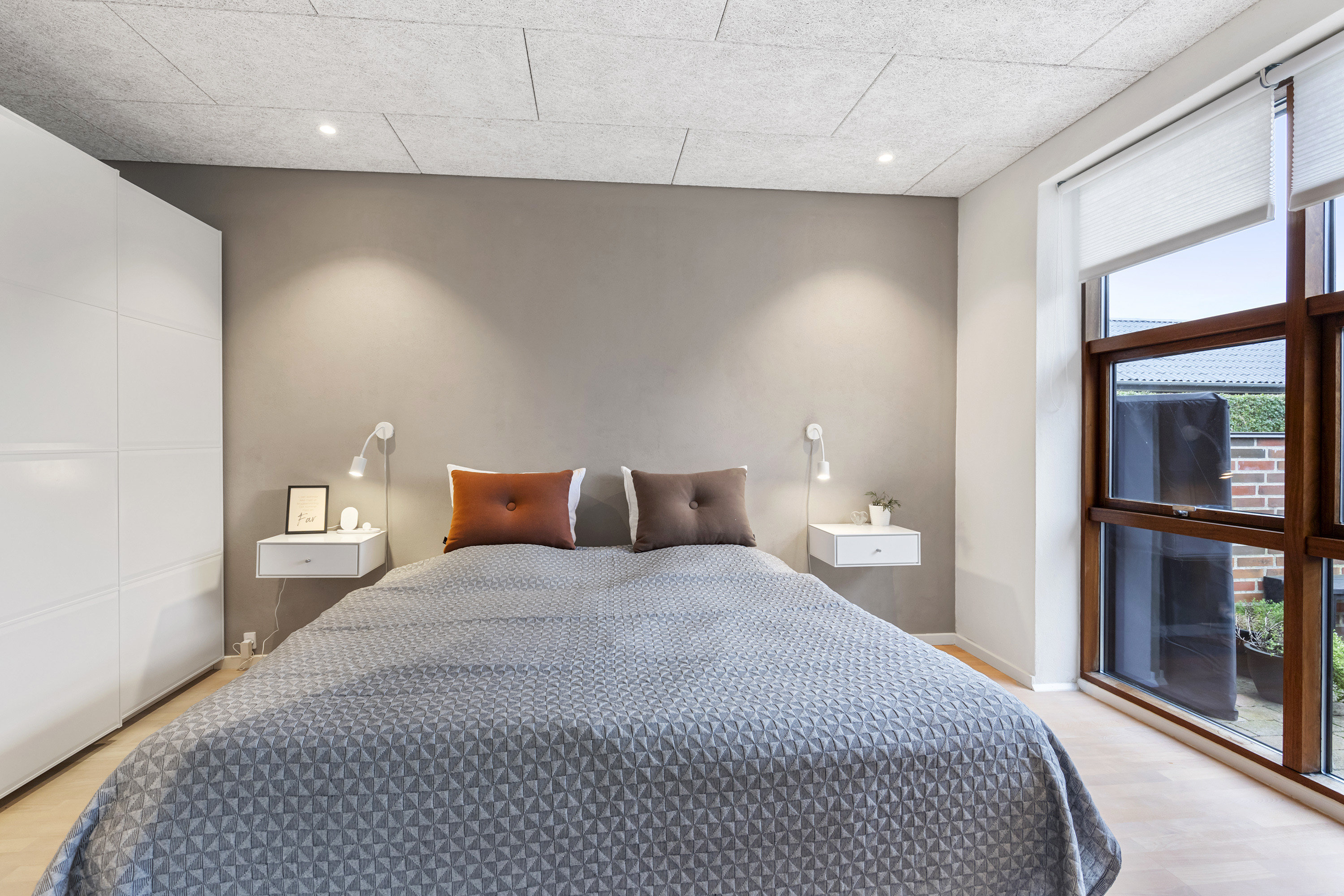 Fremhævet soveværelse billede i fuldskærmstilstand. Billede af Fini Henriques Kvarter 17, 9700 Brønderslev