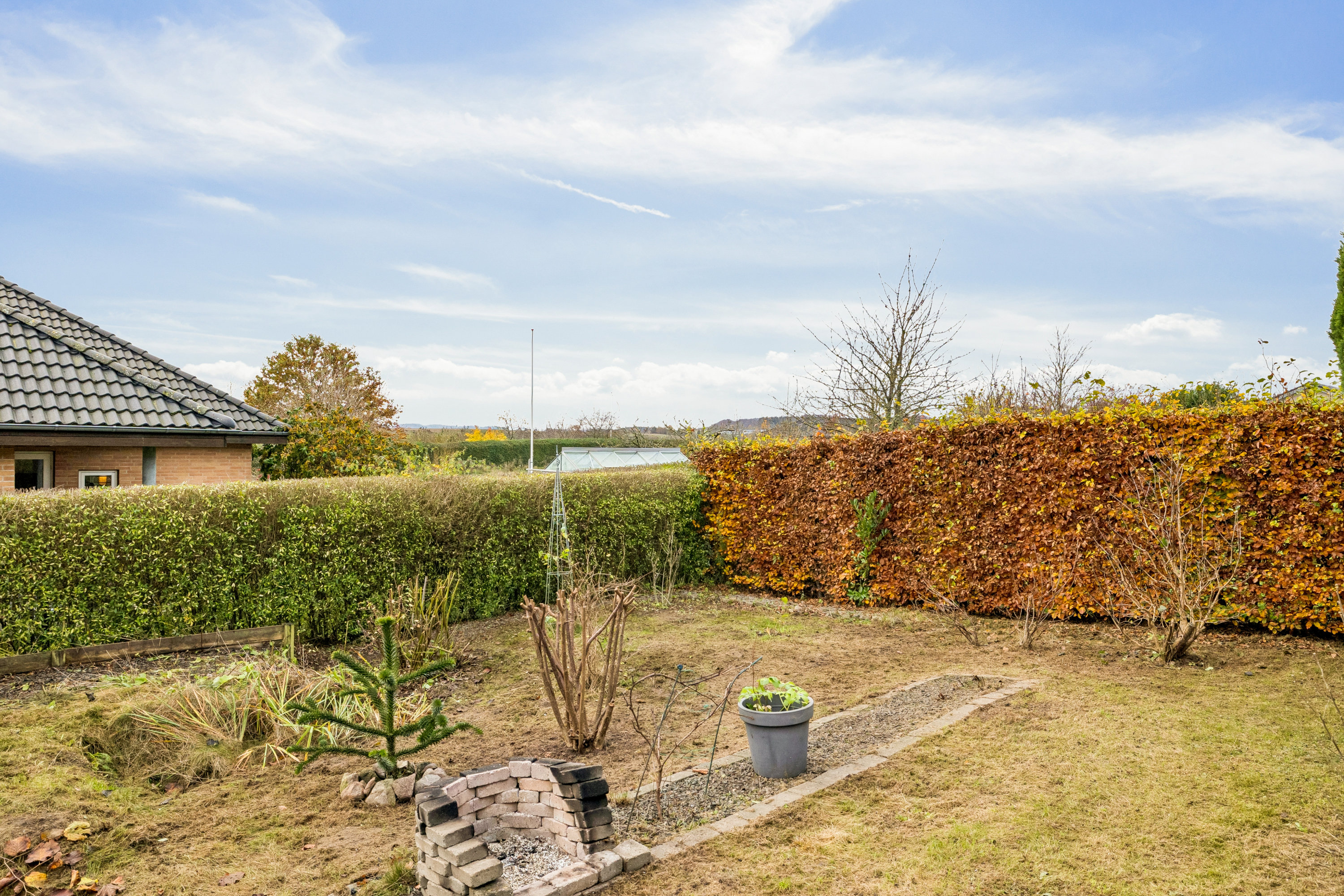 Fremhævet have billede i fuldskærmstilstand. Billede af Blegsø Banke 39, Voerladegård, 8660 Skanderborg