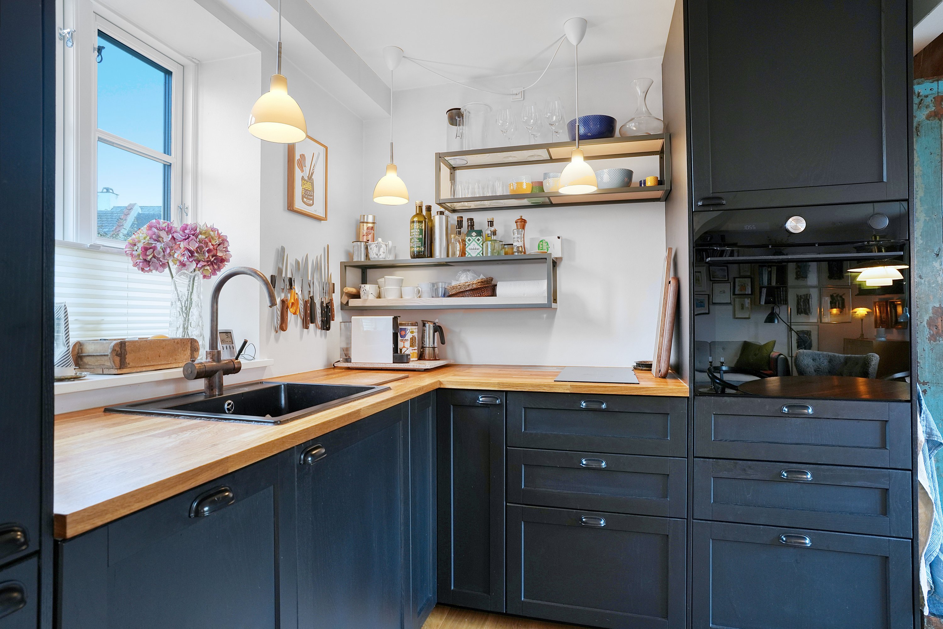 Fremhævet køkken billede i fuldskærmstilstand. Billede af Willemoesvej 3B, 3100 Hornbæk