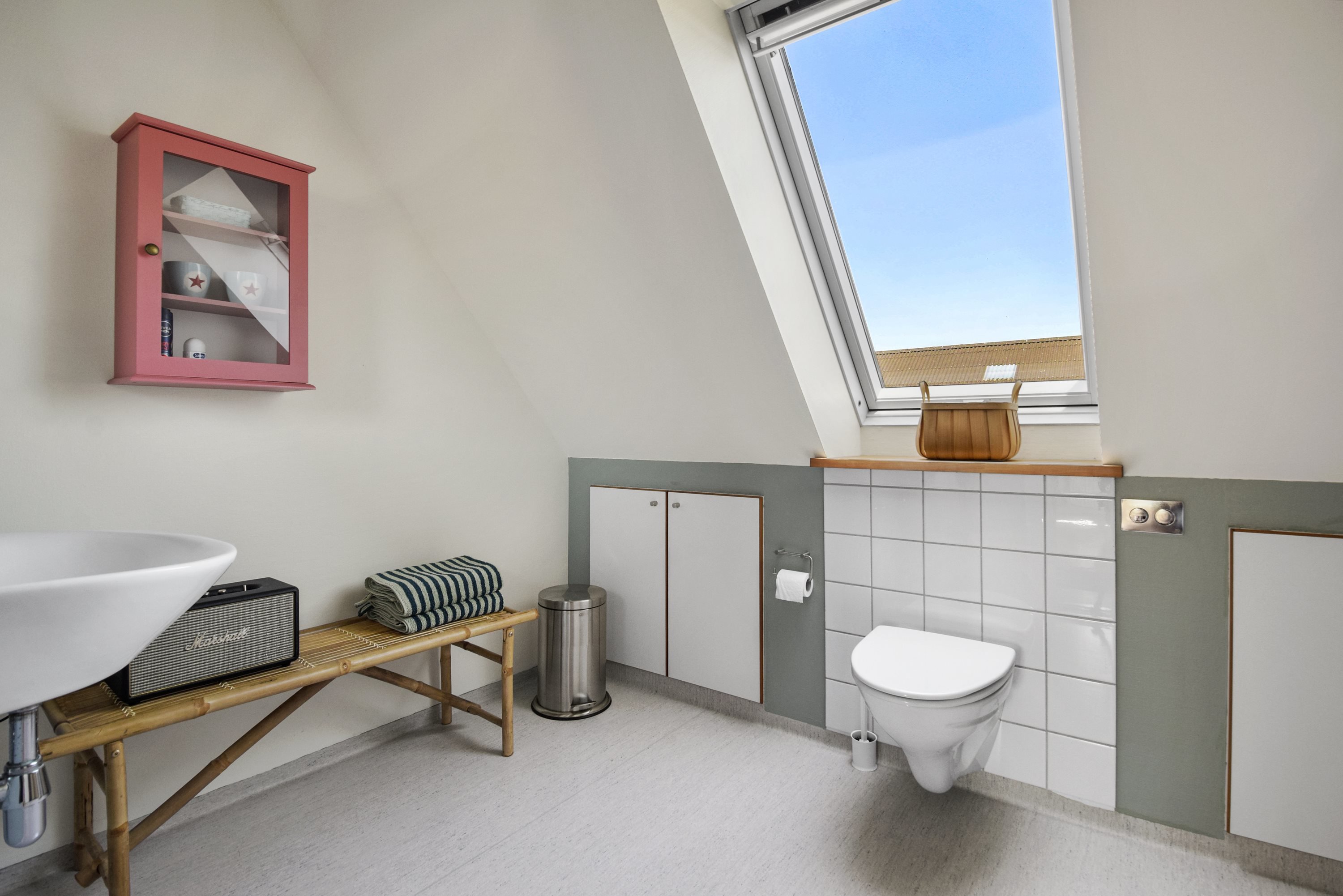 Fremhævet badeværelse billede i fuldskærmstilstand. Billede af Sognevejen 32, 9620 Aalestrup