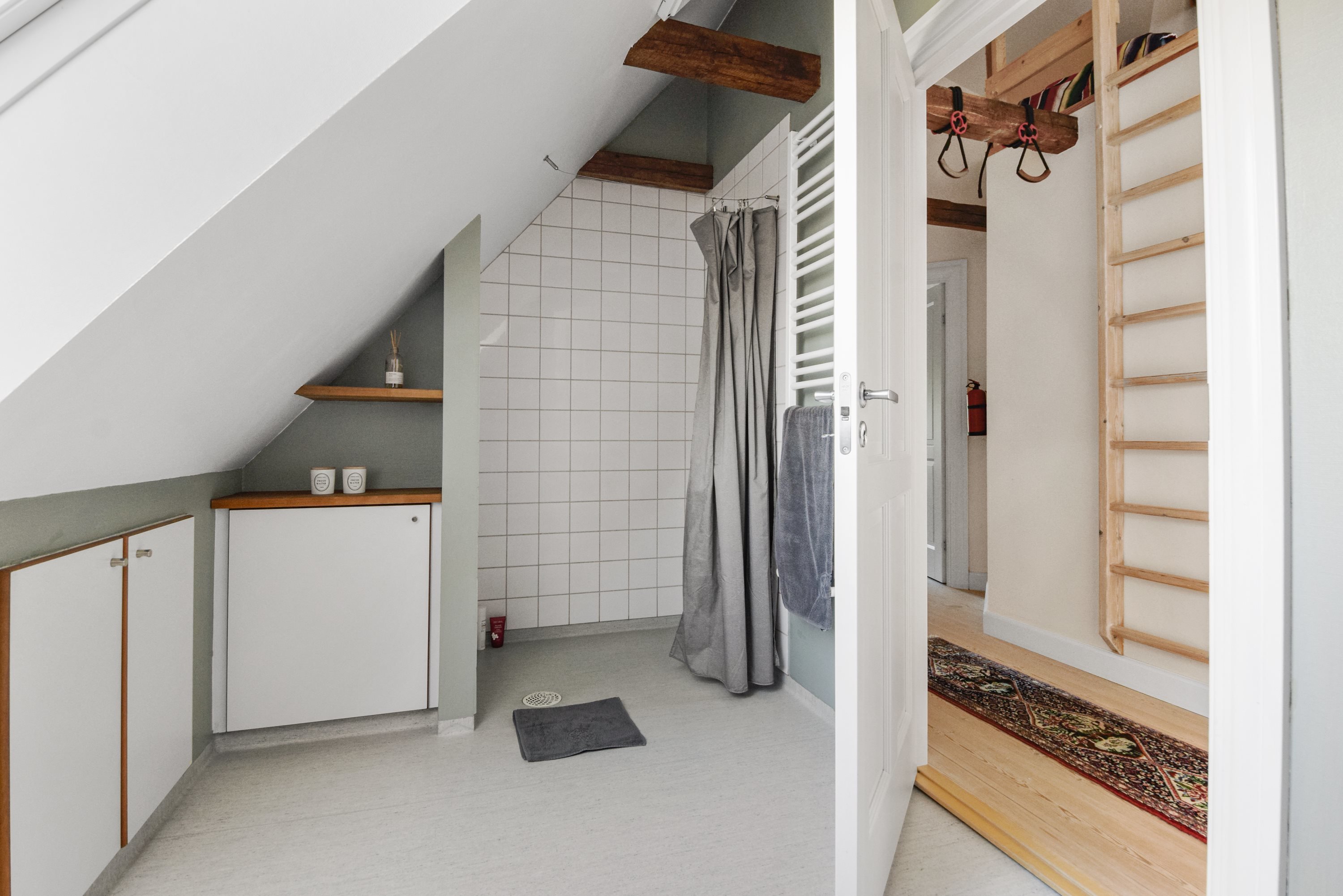 Fremhævet badeværelse billede i fuldskærmstilstand. Billede af Sognevejen 32, 9620 Aalestrup