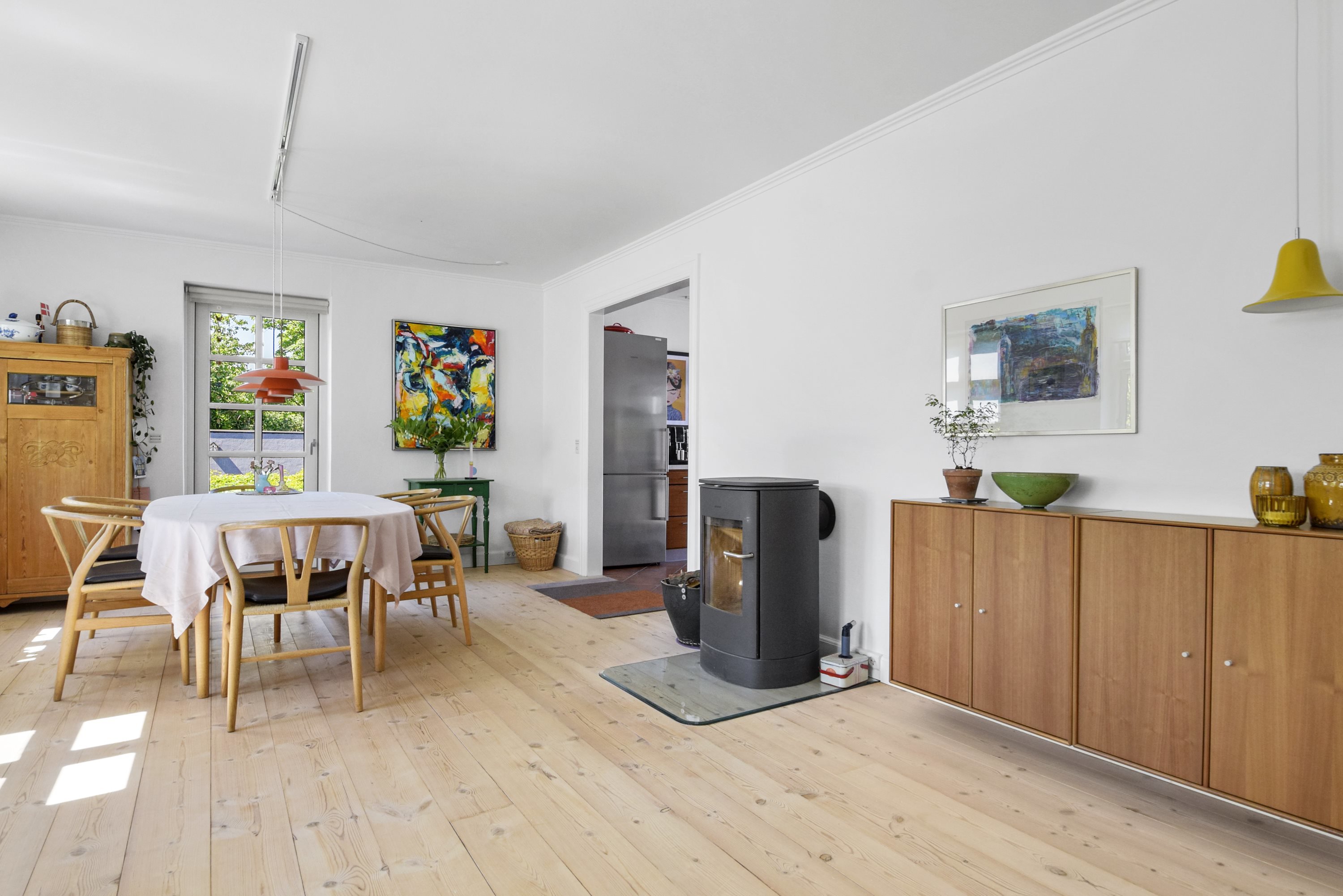 Fremhævet stue billede i fuldskærmstilstand. Billede af Sognevejen 32, 9620 Aalestrup