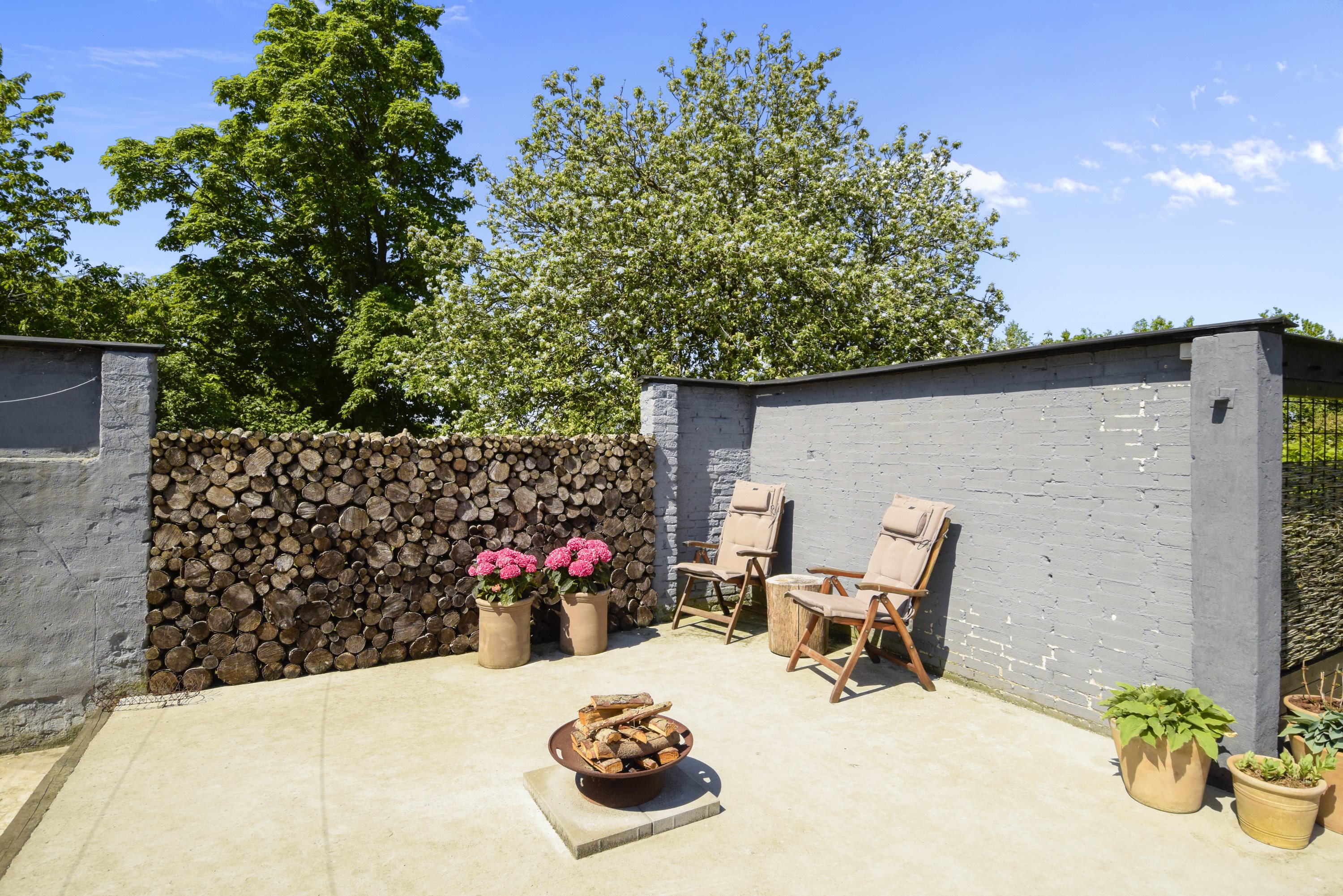 Fremhævet terrasse billede i fuldskærmstilstand. Billede af Sognevejen 32, 9620 Aalestrup