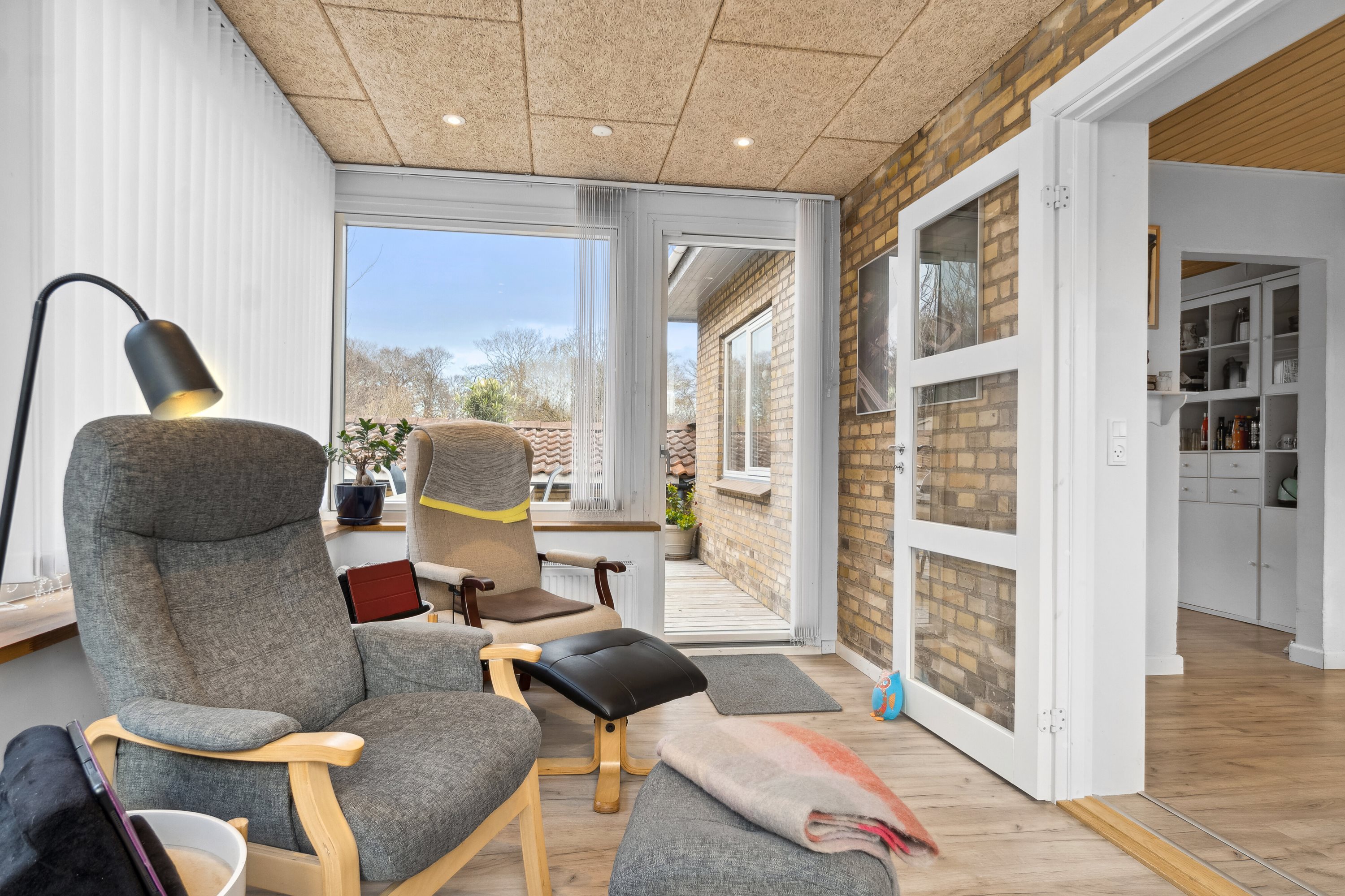 Fremhævet udestue billede i fuldskærmstilstand. Billede af Skovvej 2B, Karlsgave, 3300 Frederiksværk