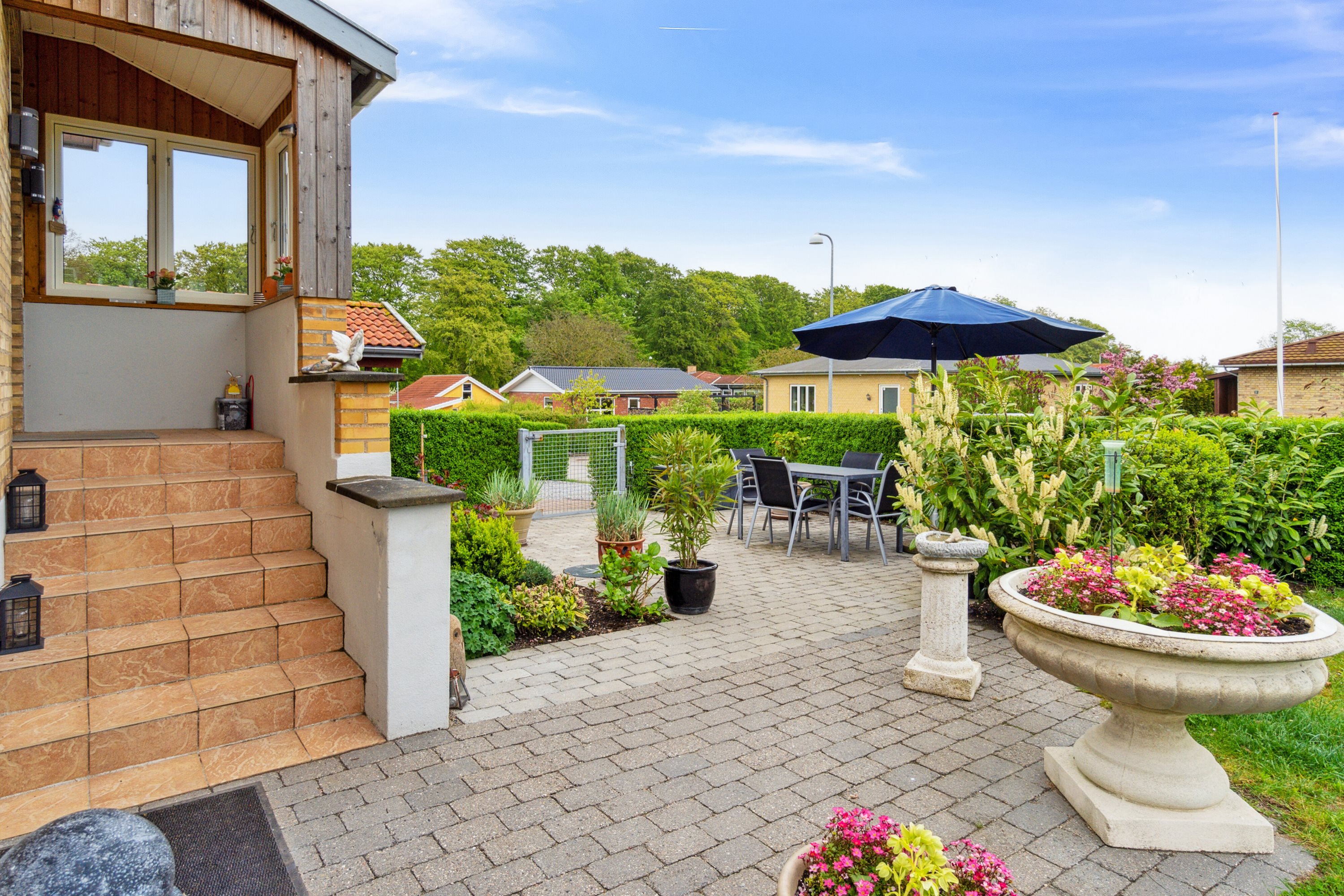 Fremhævet udendørs billede i fuldskærmstilstand. Billede af Skovvej 2B, Karlsgave, 3300 Frederiksværk