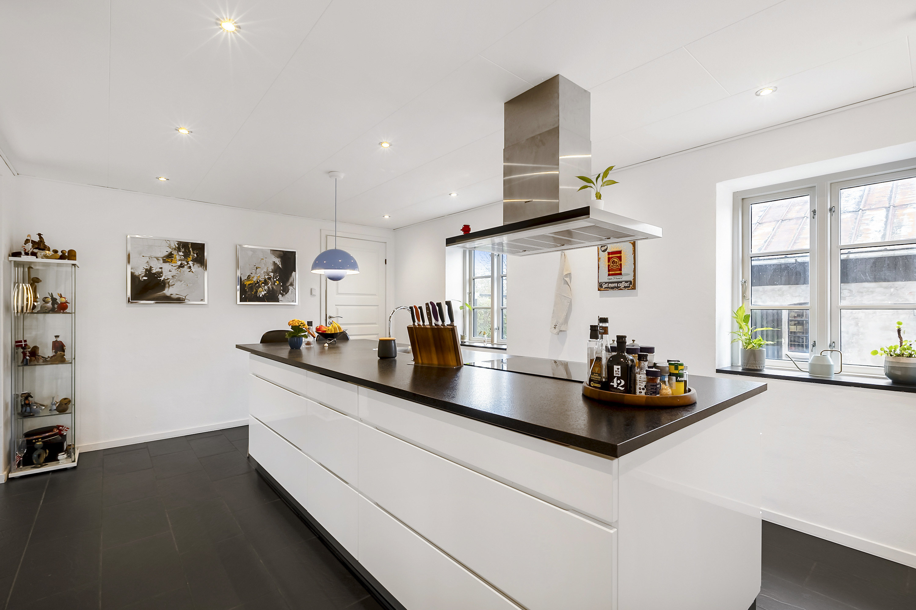 Fremhævet køkken billede i fuldskærmstilstand. Billede af Gadekær 1, Tråsbøl, 6200 Aabenraa