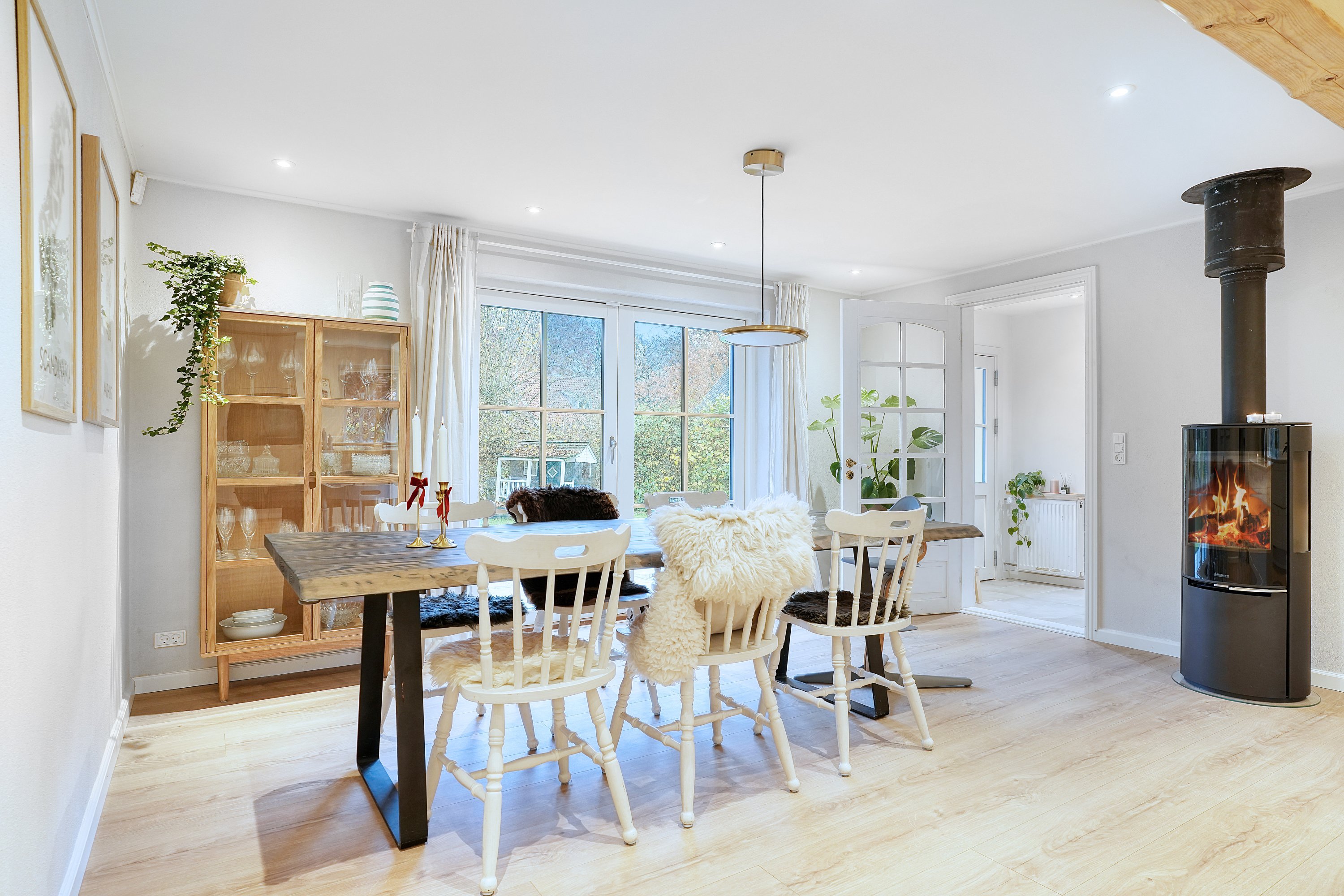 Fremhævet spisestue billede i fuldskærmstilstand. Billede af Nordmarksvej 4, Solrød, 2680 Solrød Strand