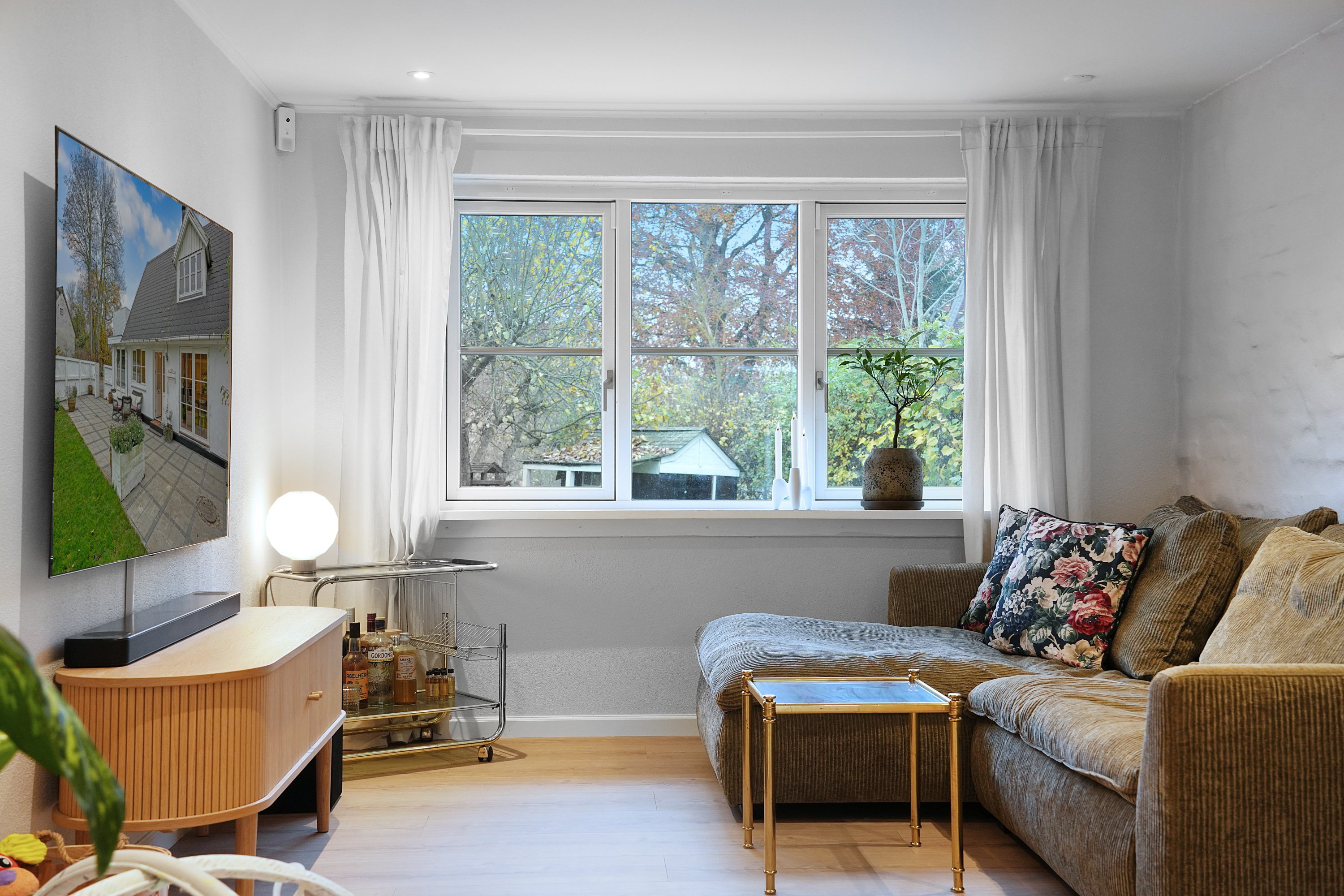 Fremhævet stue billede i fuldskærmstilstand. Billede af Nordmarksvej 4, Solrød, 2680 Solrød Strand