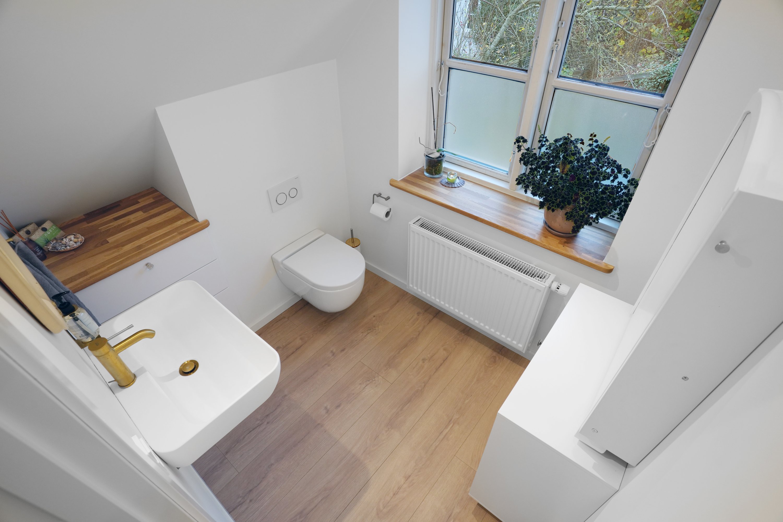 Fremhævet wc billede i fuldskærmstilstand. Billede af Nordmarksvej 4, Solrød, 2680 Solrød Strand