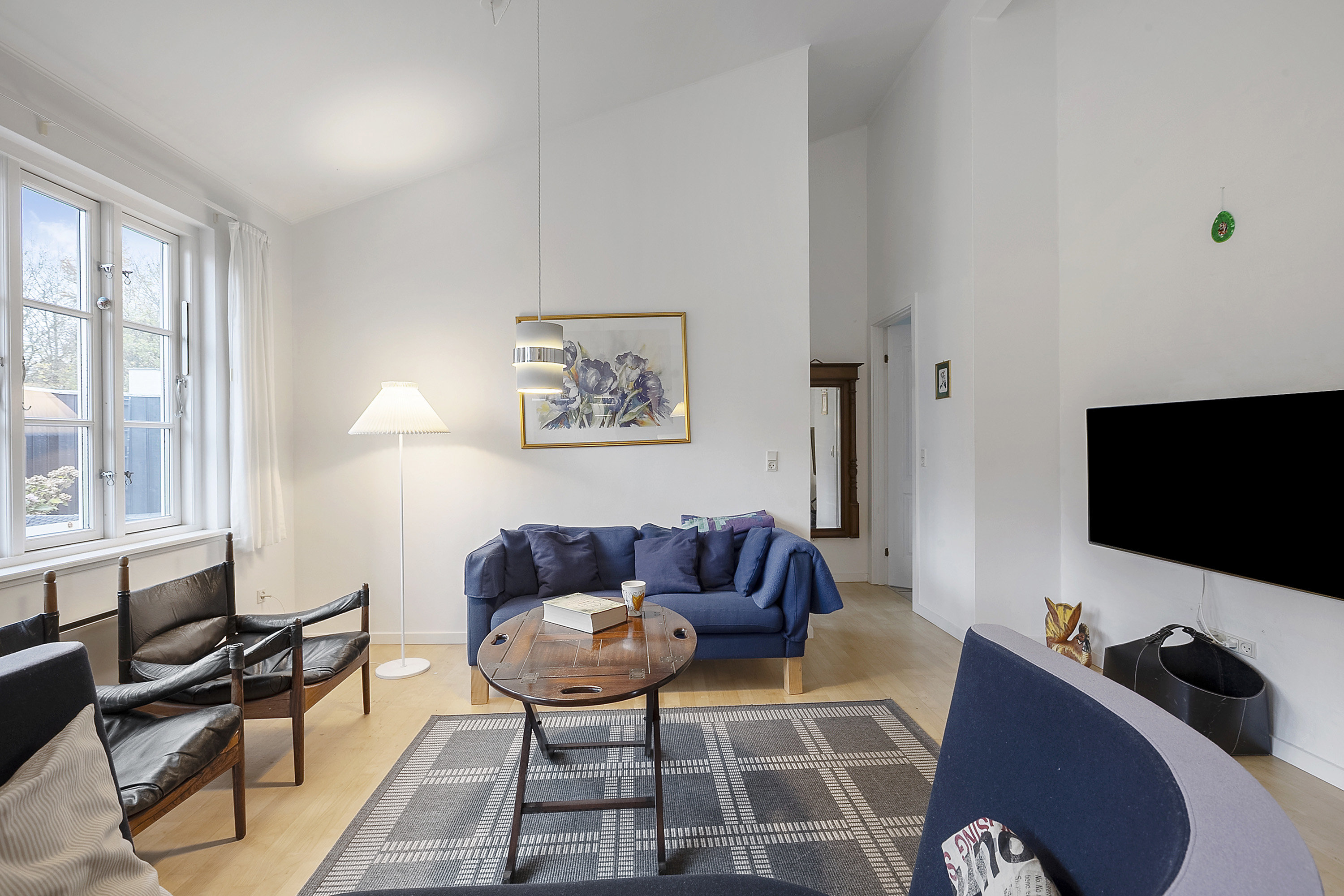 Fremhævet stue billede i fuldskærmstilstand. Billede af Golfsvinget 48, 6200 Aabenraa