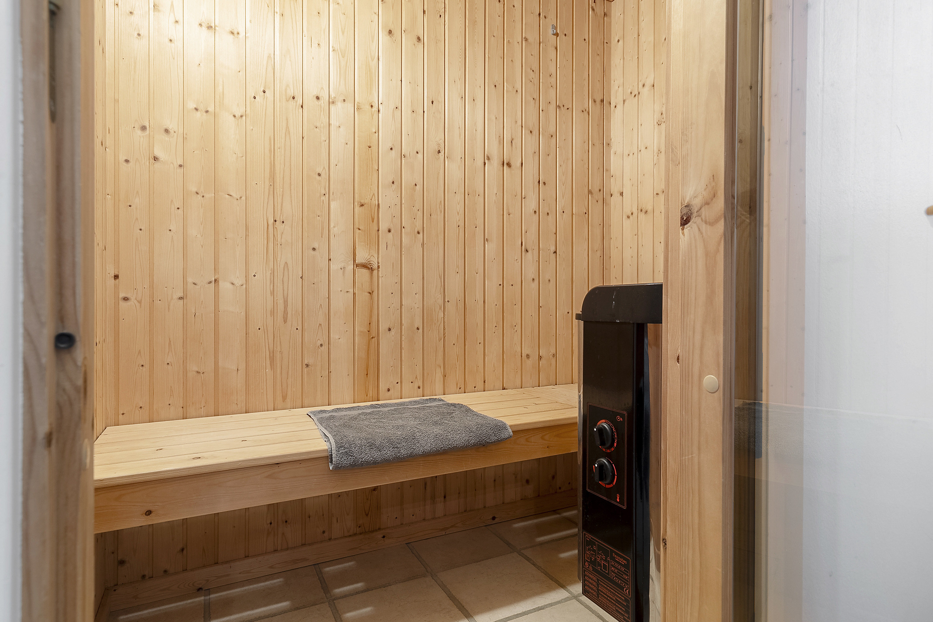 Fremhævet værelse billede i fuldskærmstilstand. Billede af Golfsvinget 48, 6200 Aabenraa