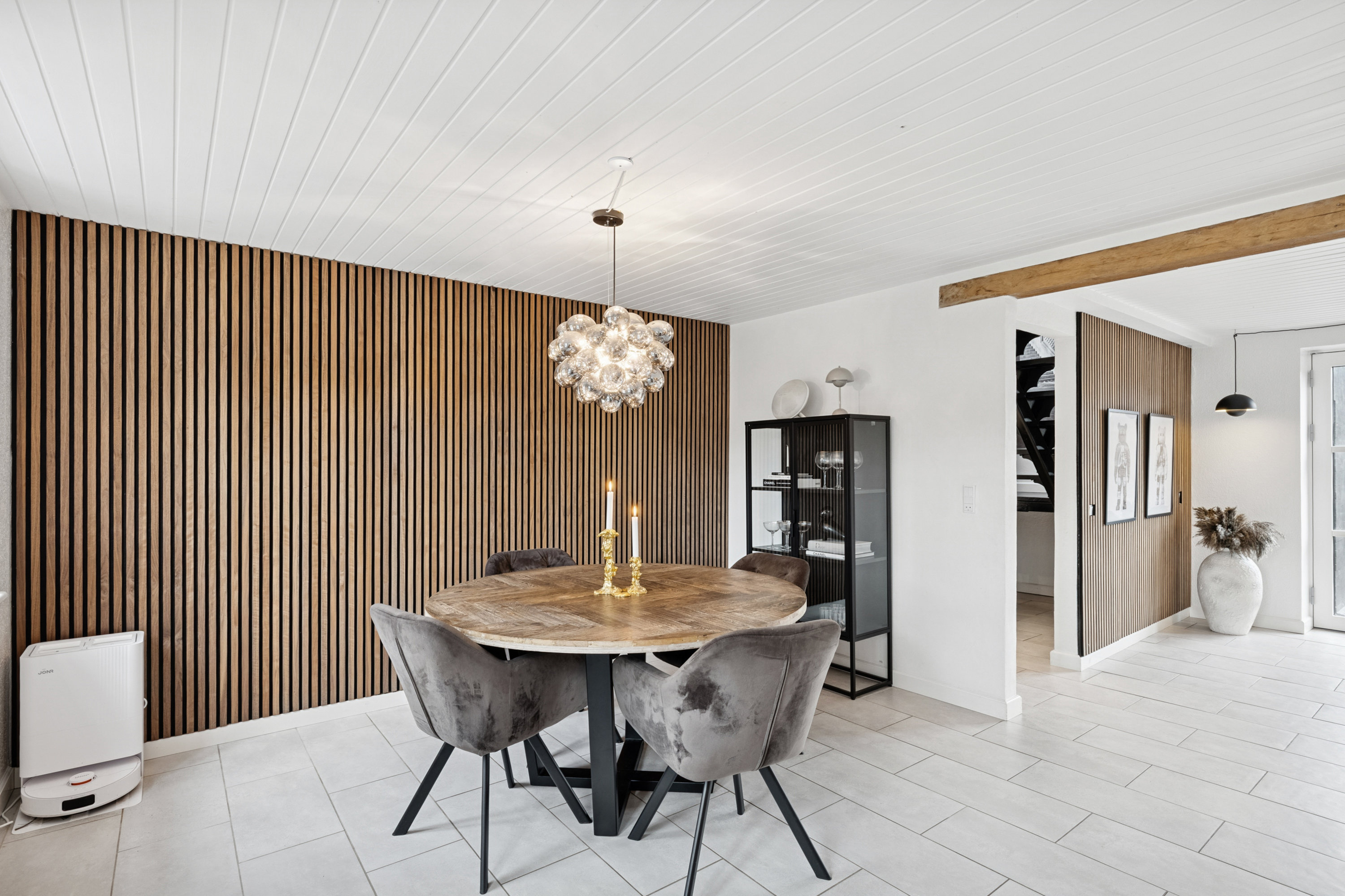 Fremhævet stue billede i fuldskærmstilstand. Billede af Tværgade 7, 9632 Møldrup