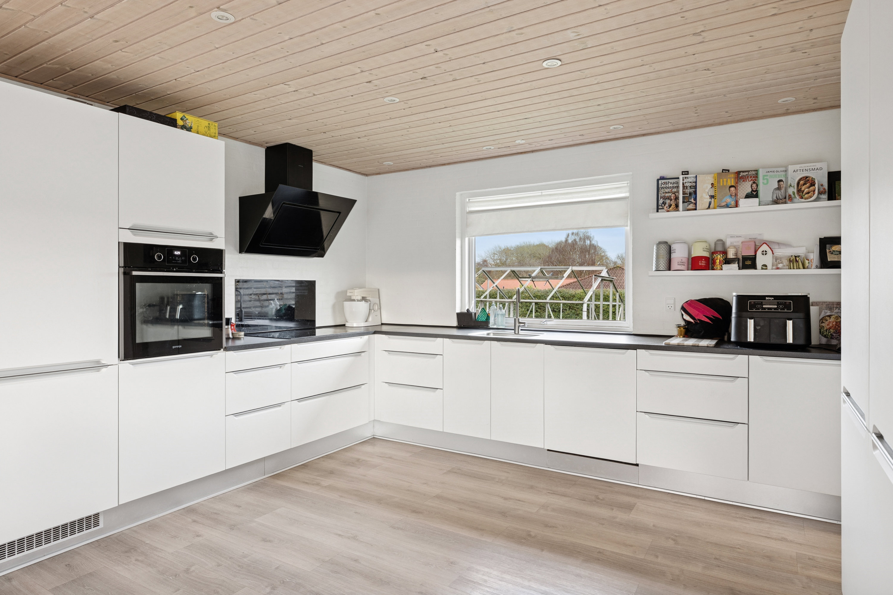 Miniaturebillede 2: køkken. Billede af Toften 14, Vammen, 8830 Tjele