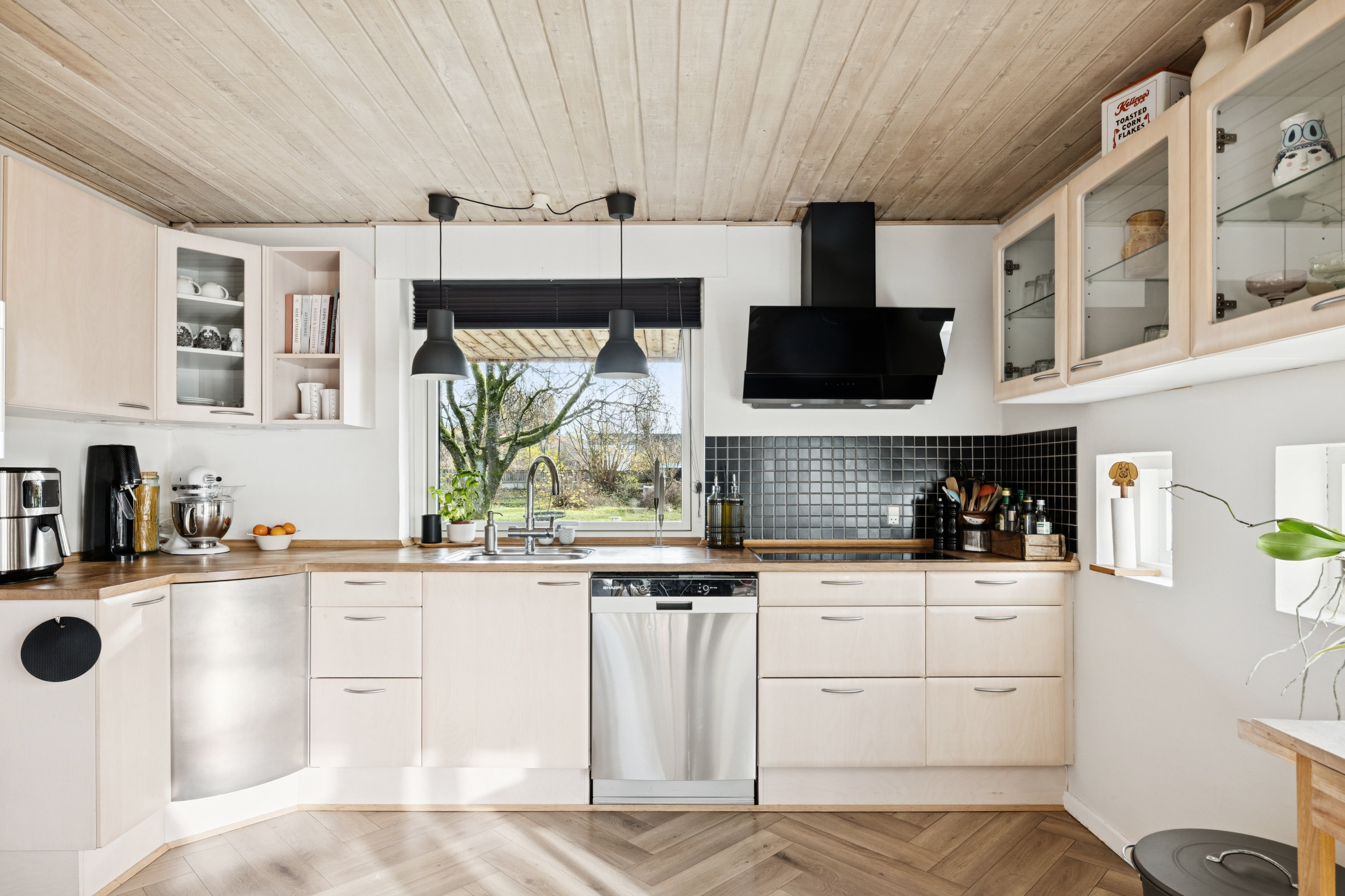 Fremhævet køkken billede i fuldskærmstilstand. Billede af Hvidtjørnen 2, 8800 Viborg