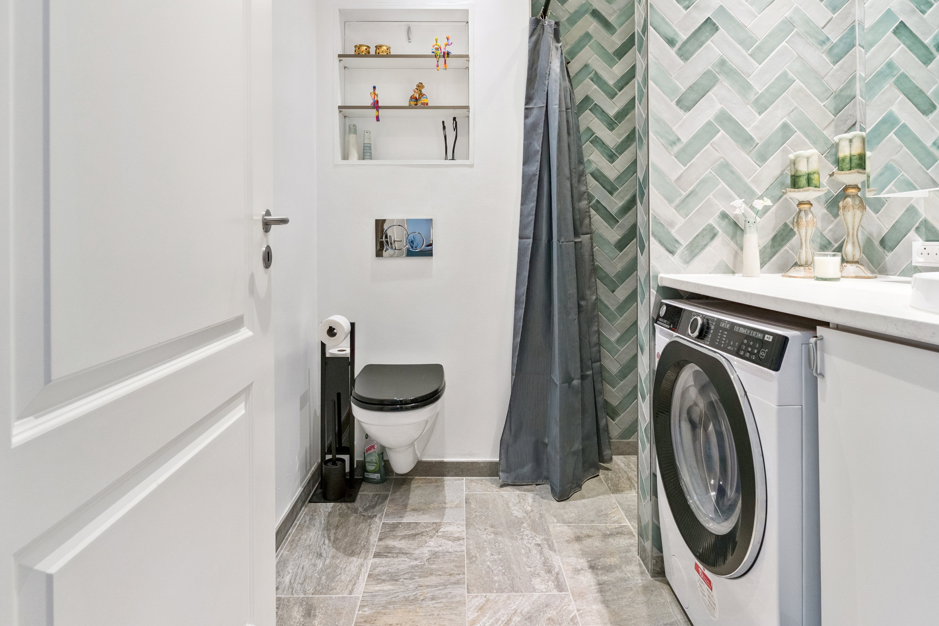 Fremhævet badeværelse billede i fuldskærmstilstand. Billede af Ryesgade 48, st.., 2100 København Ø