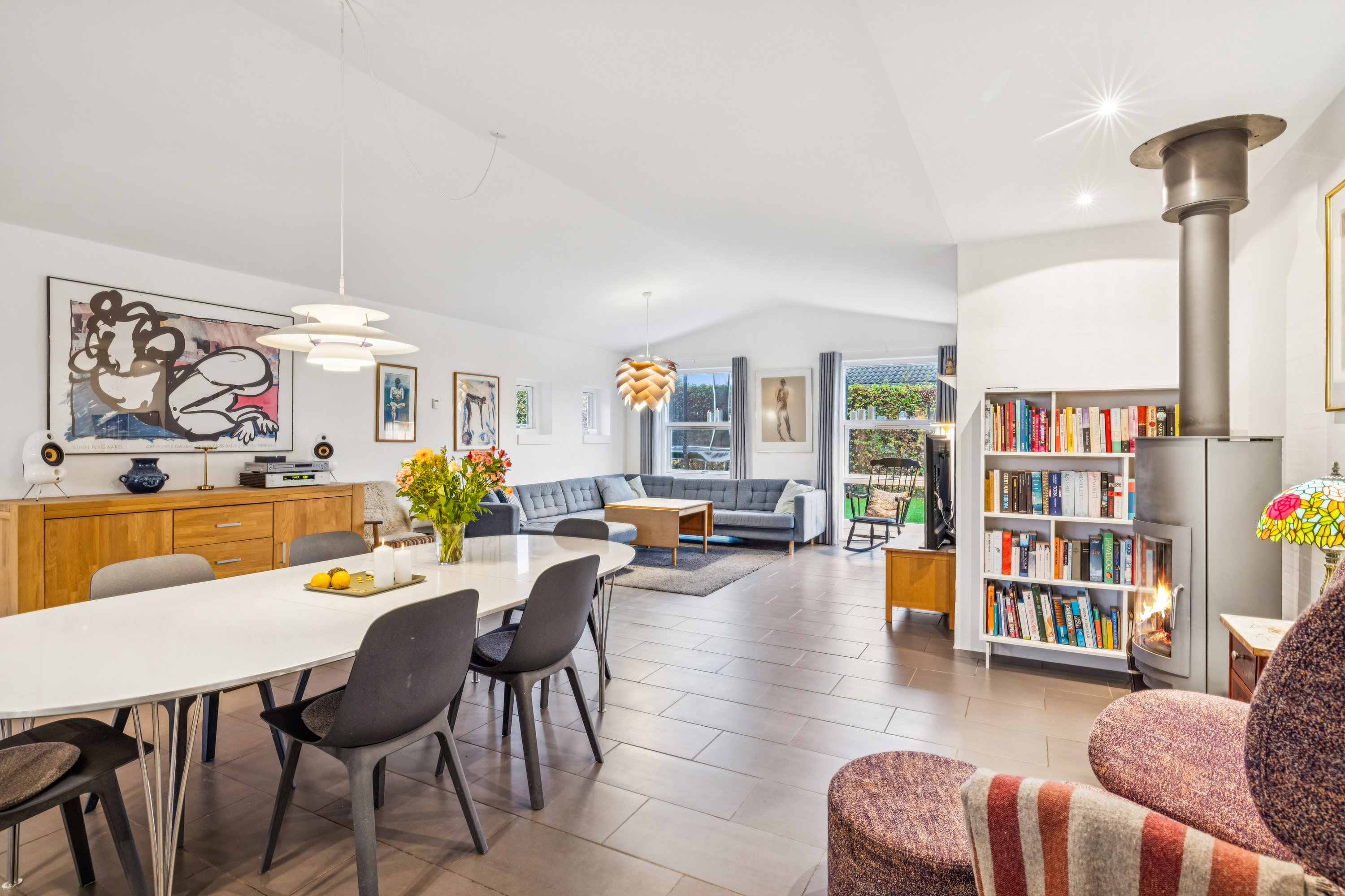 Fremhævet stue billede i fuldskærmstilstand. Billede af Ametystvej 35, 8541 Skødstrup