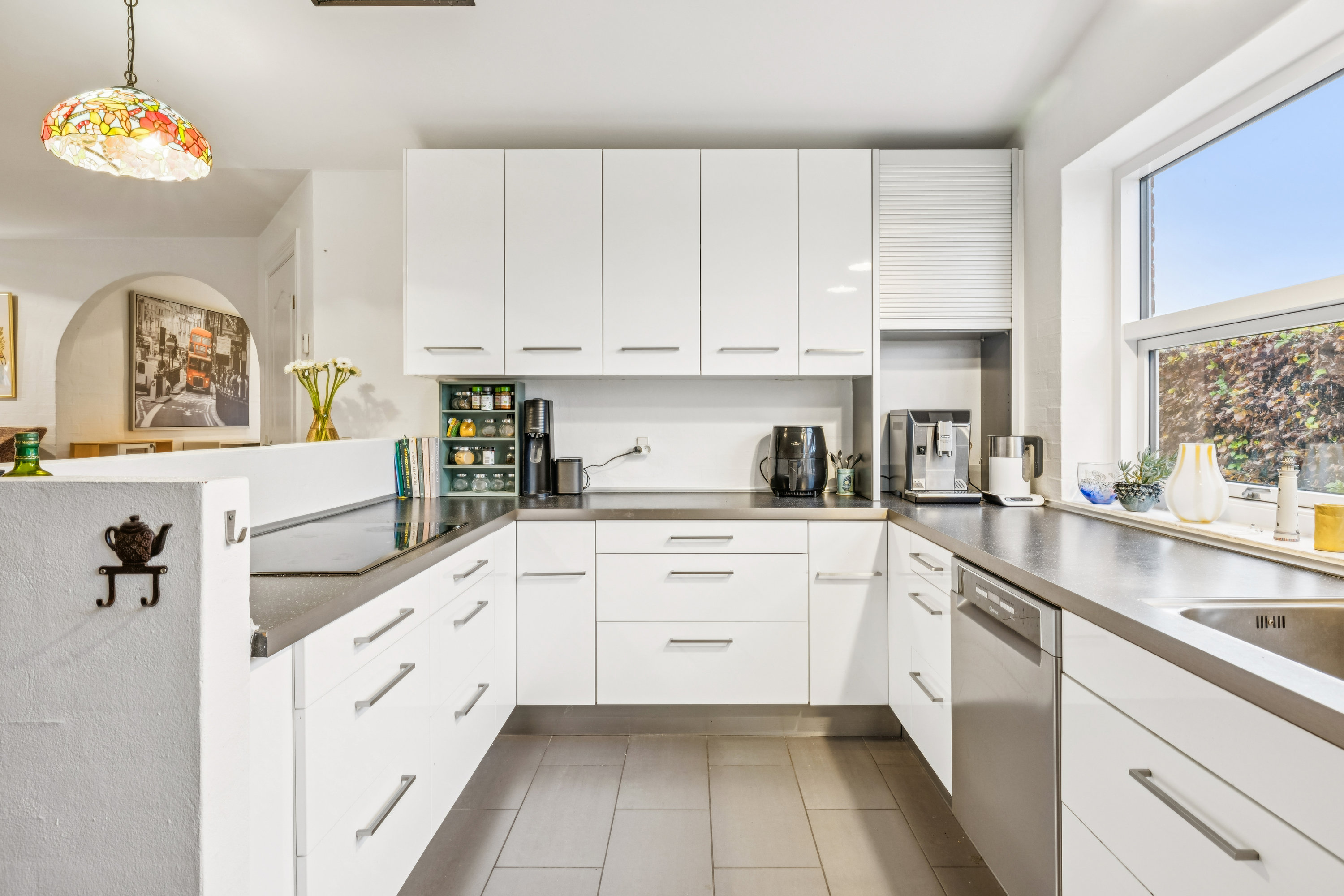 Fremhævet køkken billede i fuldskærmstilstand. Billede af Ametystvej 35, 8541 Skødstrup