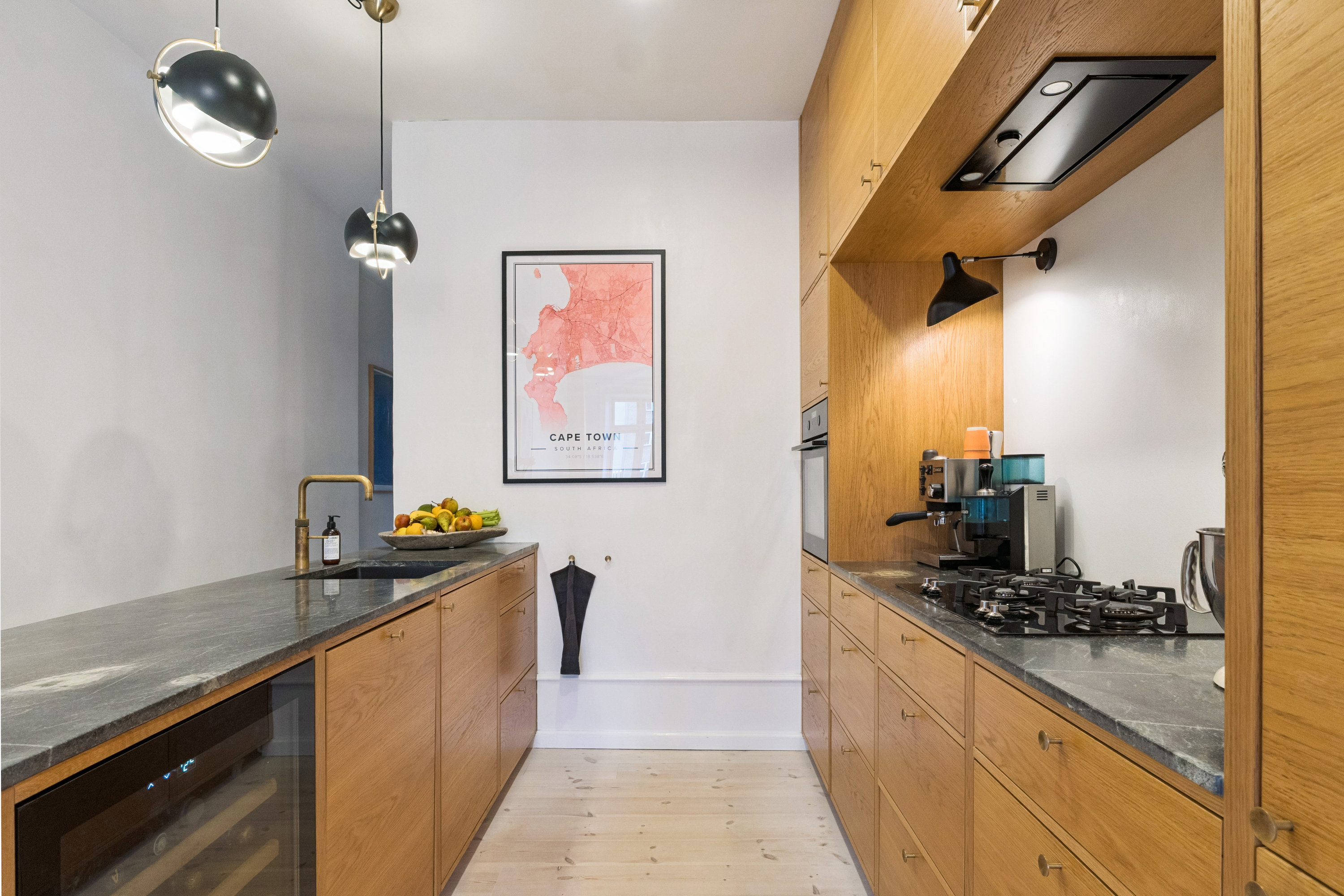 Fremhævet køkken billede i fuldskærmstilstand. Billede af Rosenvængets Allé 5, 2., 2100 København Ø