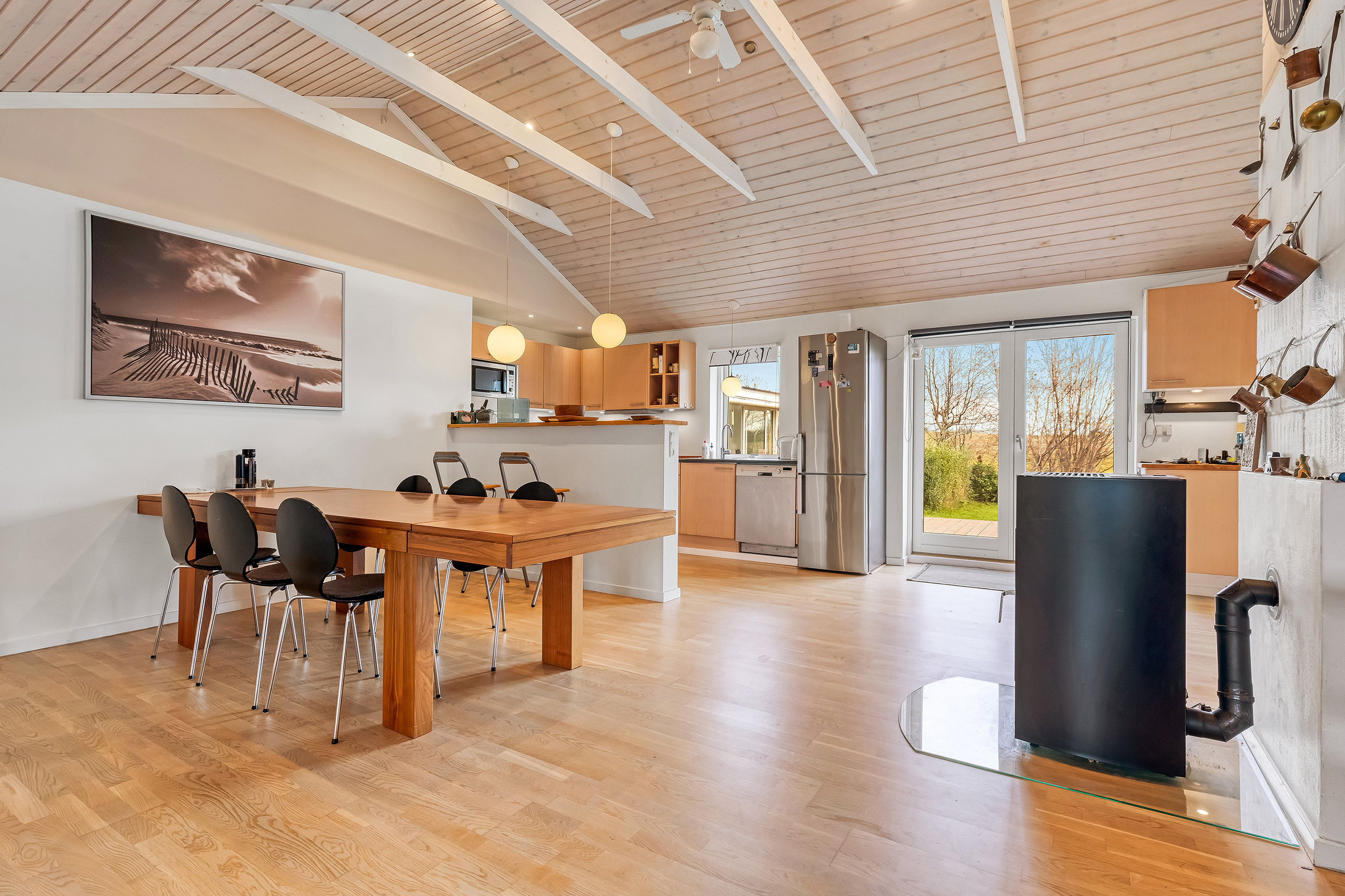 Fremhævet køkken alrum billede i fuldskærmstilstand. Billede af Stokkevangen 29, Rågeleje, 3210 Vejby