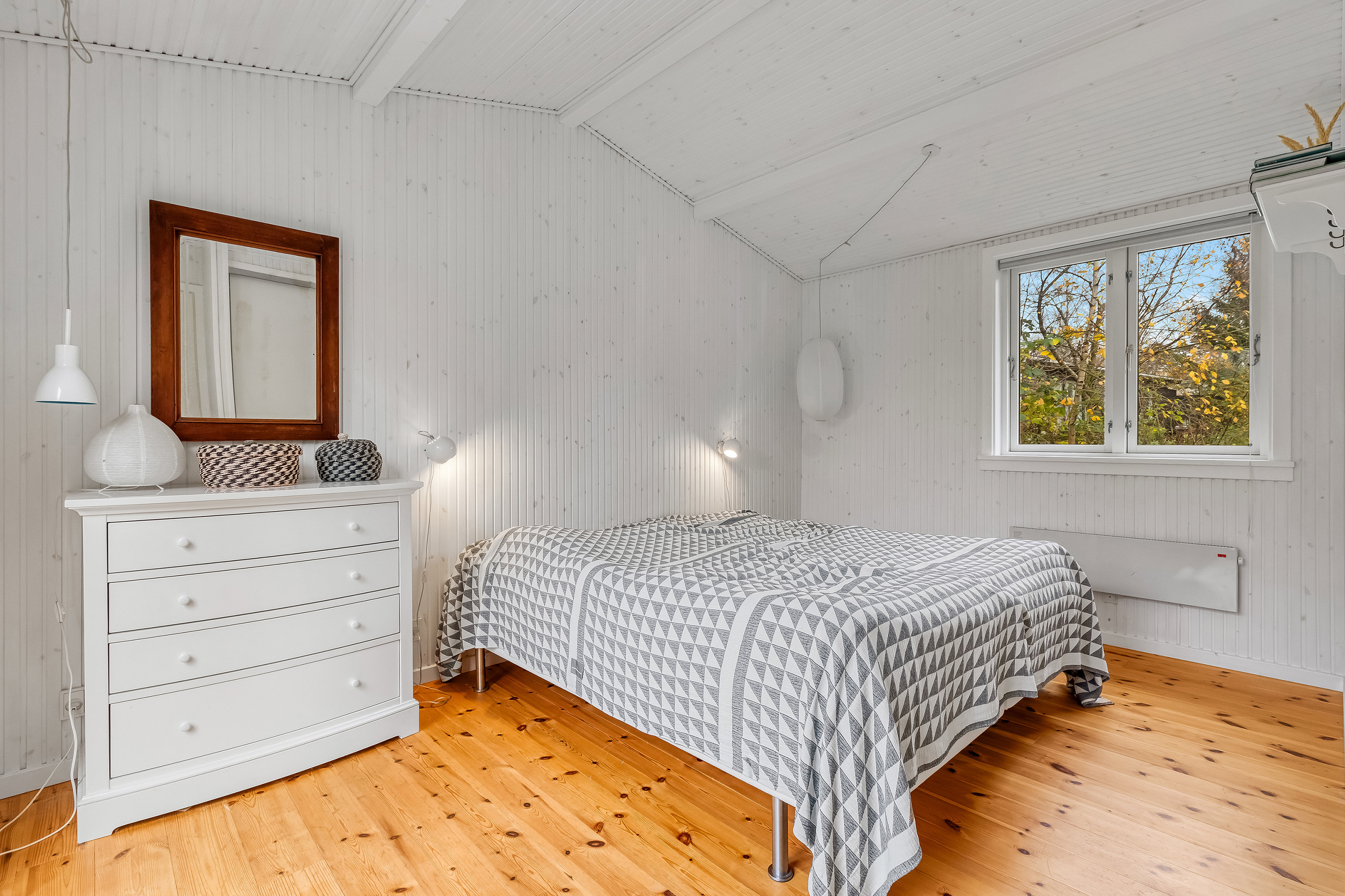 Fremhævet soveværelse billede i fuldskærmstilstand. Billede af Sandgravs-Åsen 4, Bakkebjerg, 3230 Græsted