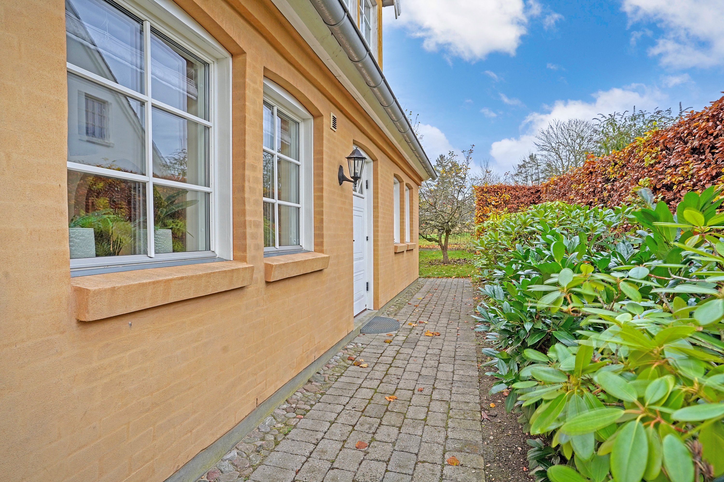 Fremhævet ejendommen billede i fuldskærmstilstand. Billede af Stavnsholt Gydevej 142C, 3520 Farum