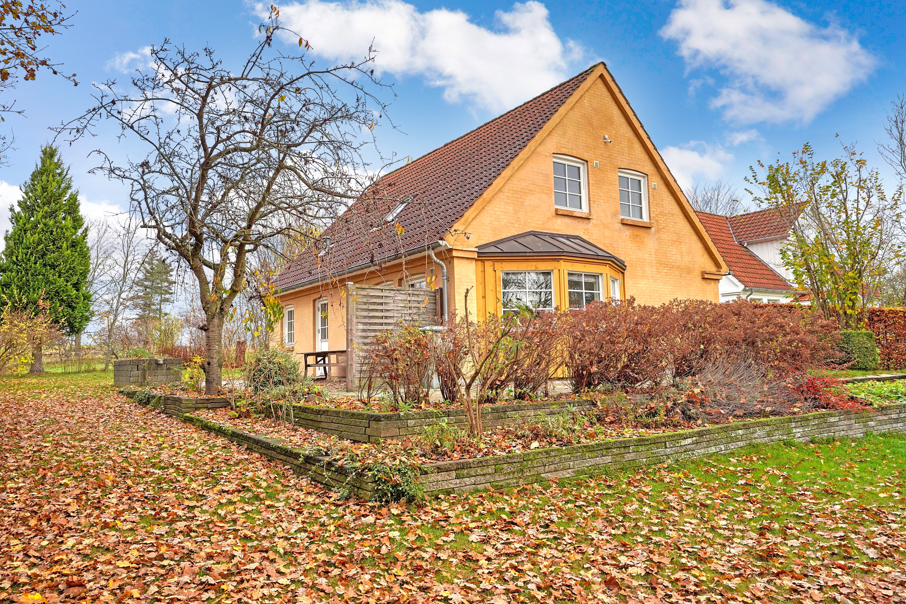 Fremhævet ejendommen billede i fuldskærmstilstand. Billede af Stavnsholt Gydevej 142C, 3520 Farum