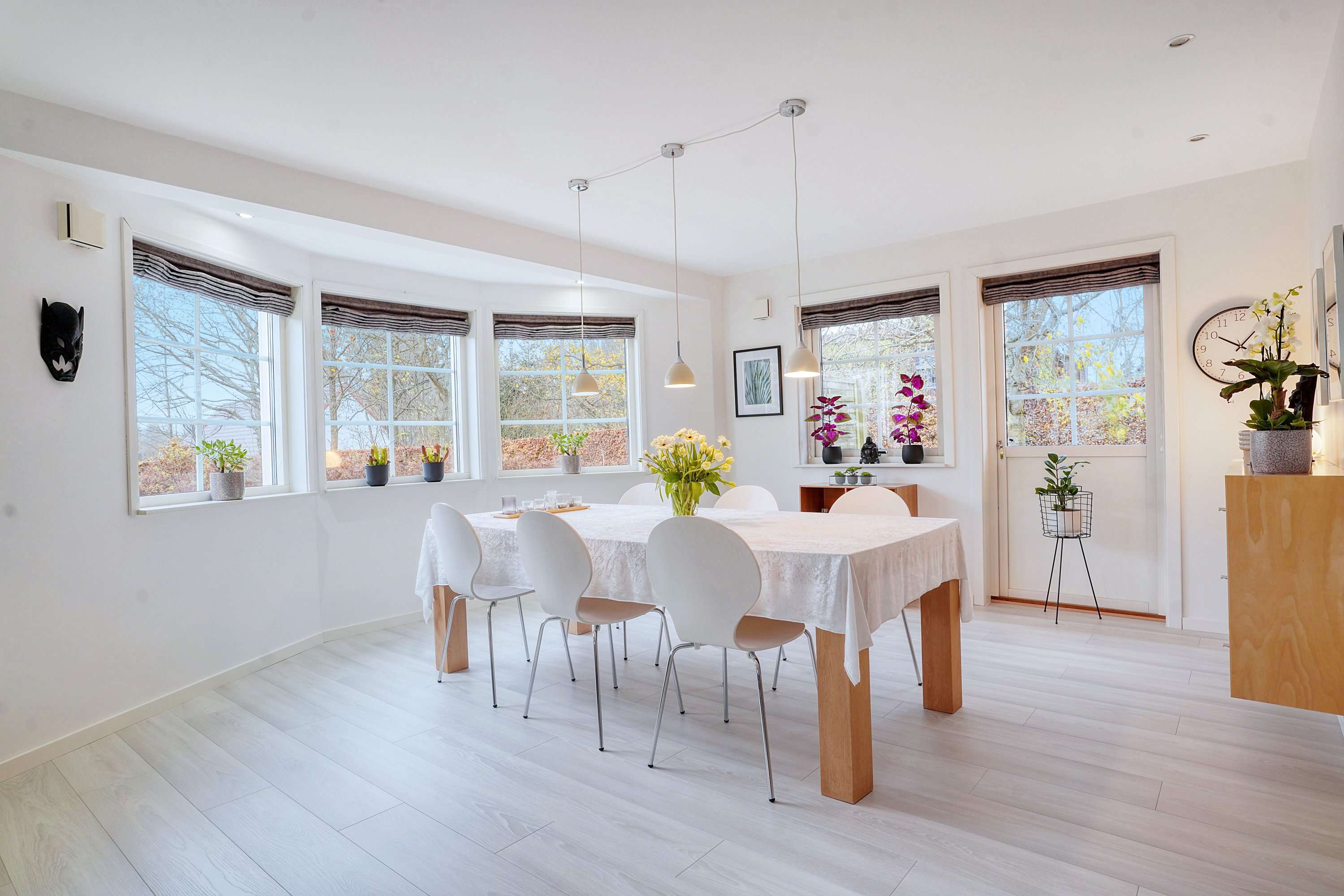 Miniaturebillede 1: spisestue. Billede af Stavnsholt Gydevej 142C, 3520 Farum