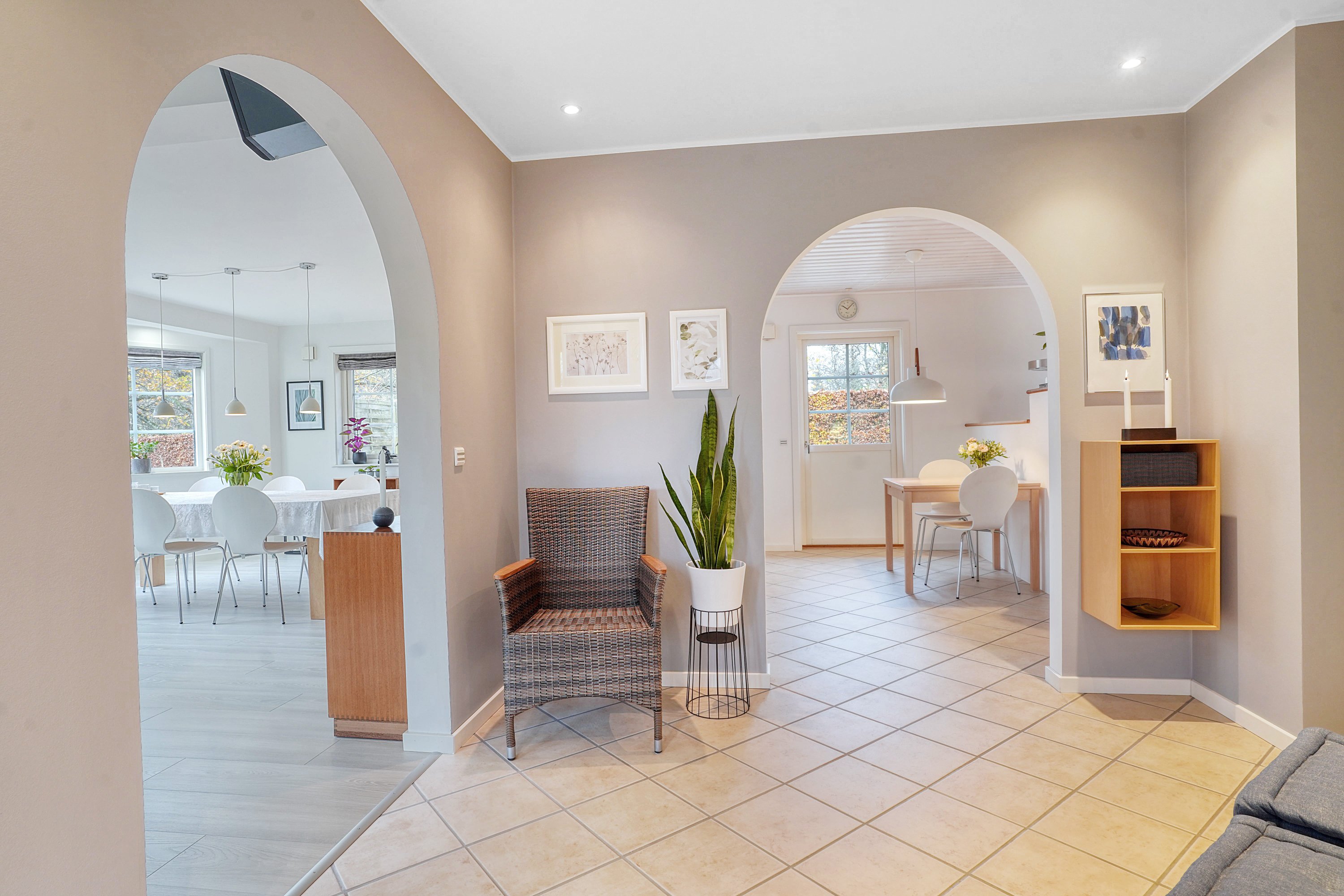 Fremhævet entré billede i fuldskærmstilstand. Billede af Stavnsholt Gydevej 142C, 3520 Farum