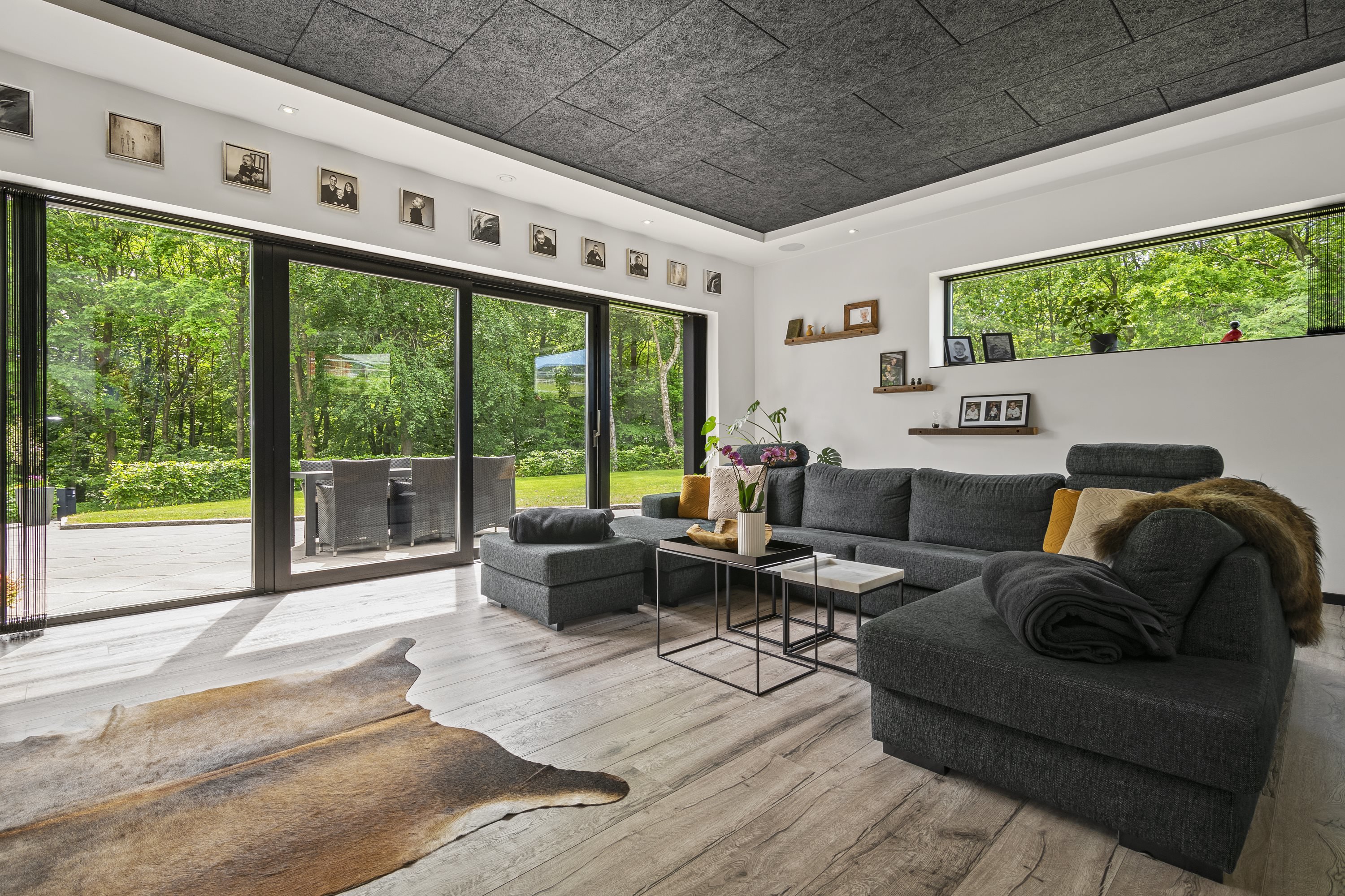 Fremhævet stue billede i fuldskærmstilstand. Billede af Østergade 21, 6330 Padborg