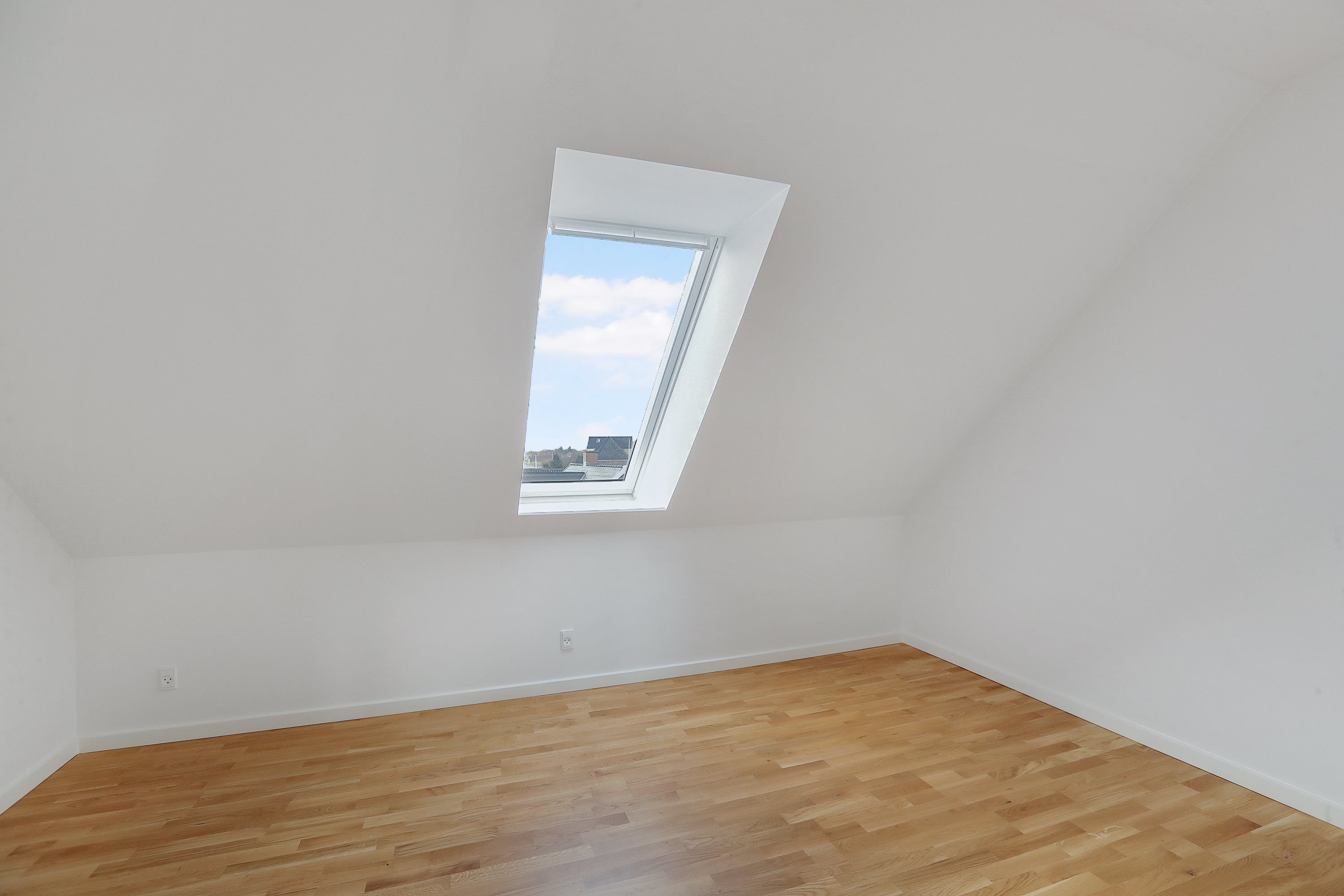 Fremhævet værelse billede i fuldskærmstilstand. Billede af Østergade 2C, 2., 9370 Hals