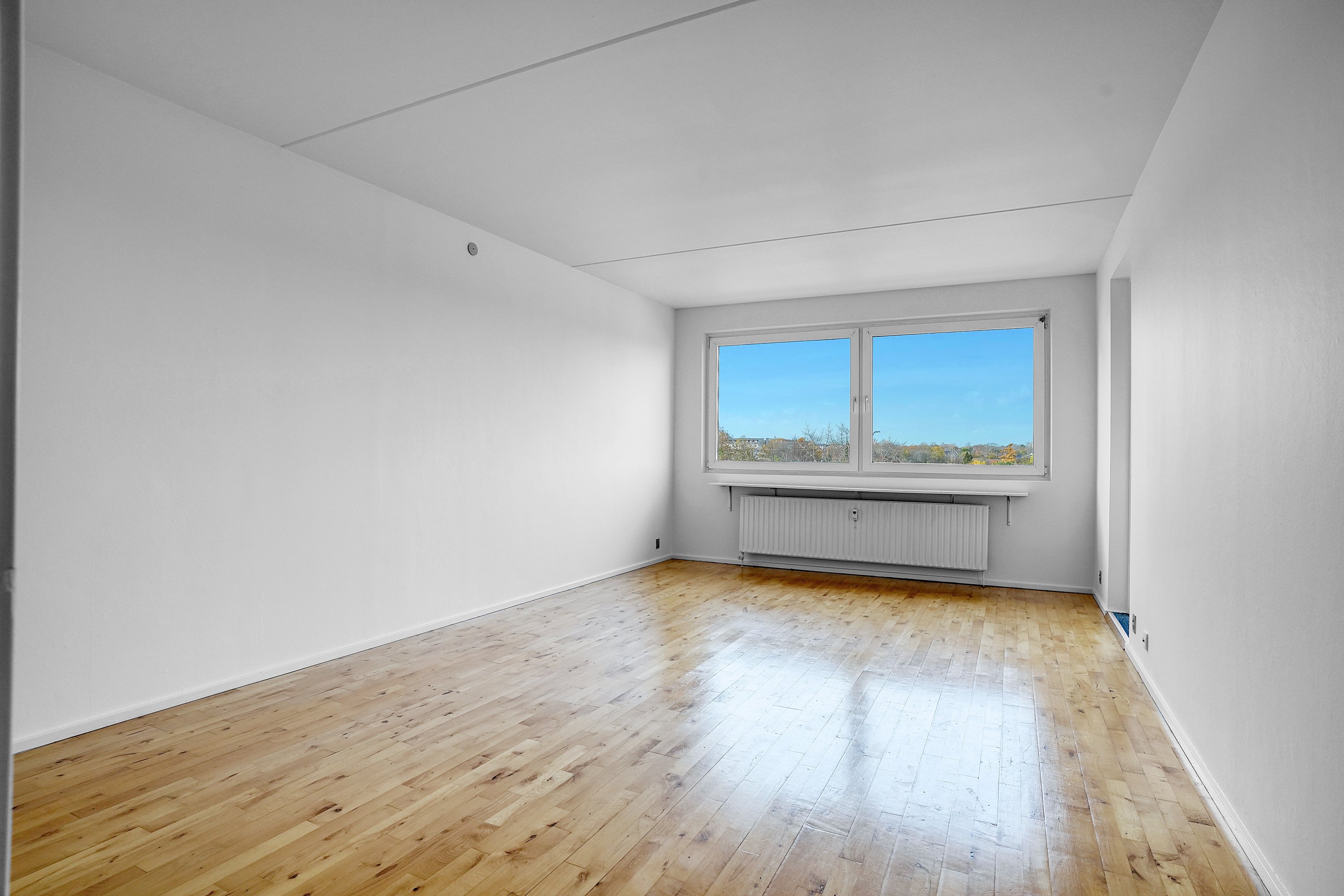 Fremhævet stue billede i fuldskærmstilstand. Billede af Egeparken 31C, 2. tv., 2680 Solrød Strand