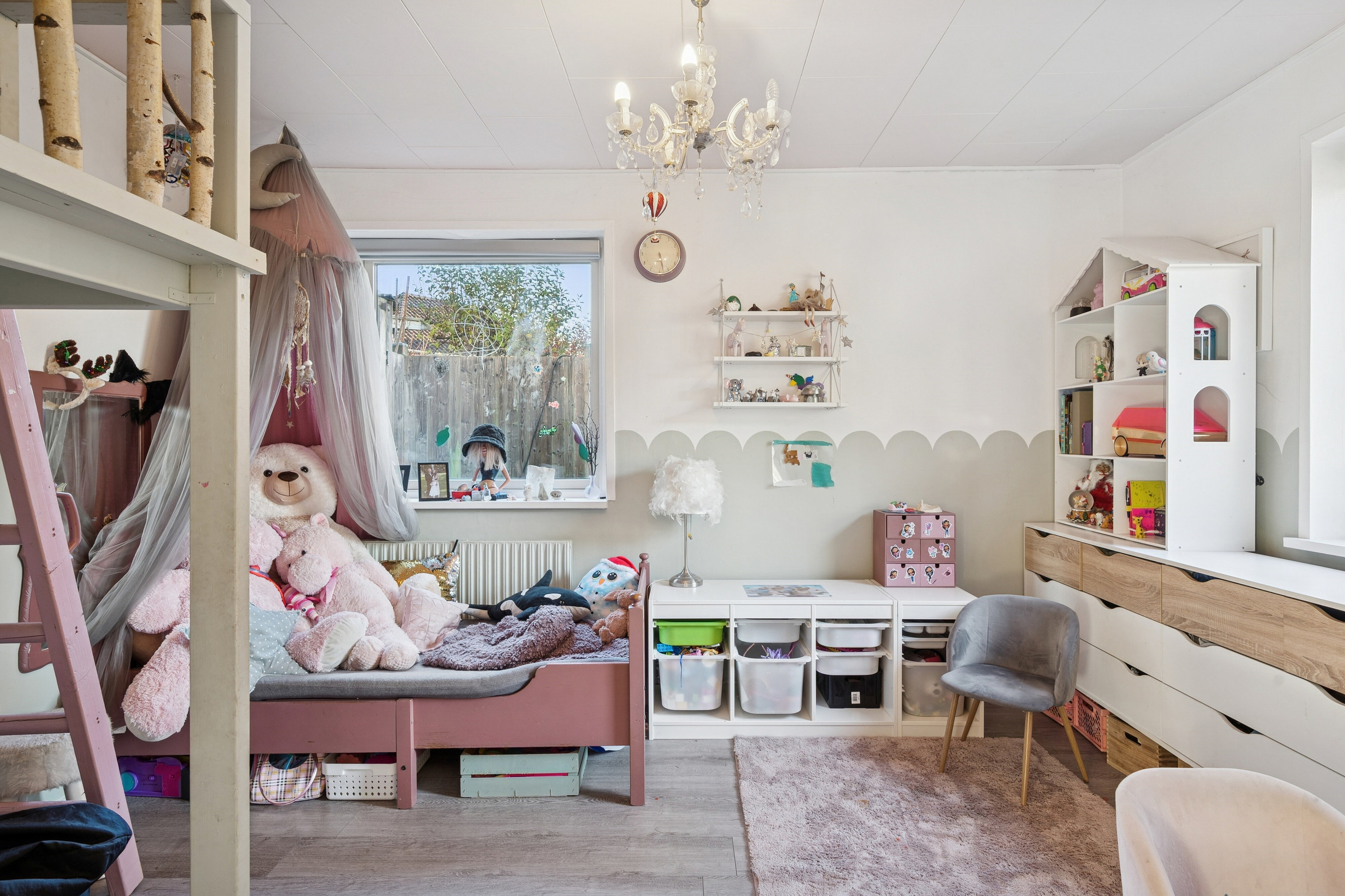 Fremhævet værelse billede i fuldskærmstilstand. Billede af Sønderkær 24, 2650 Hvidovre