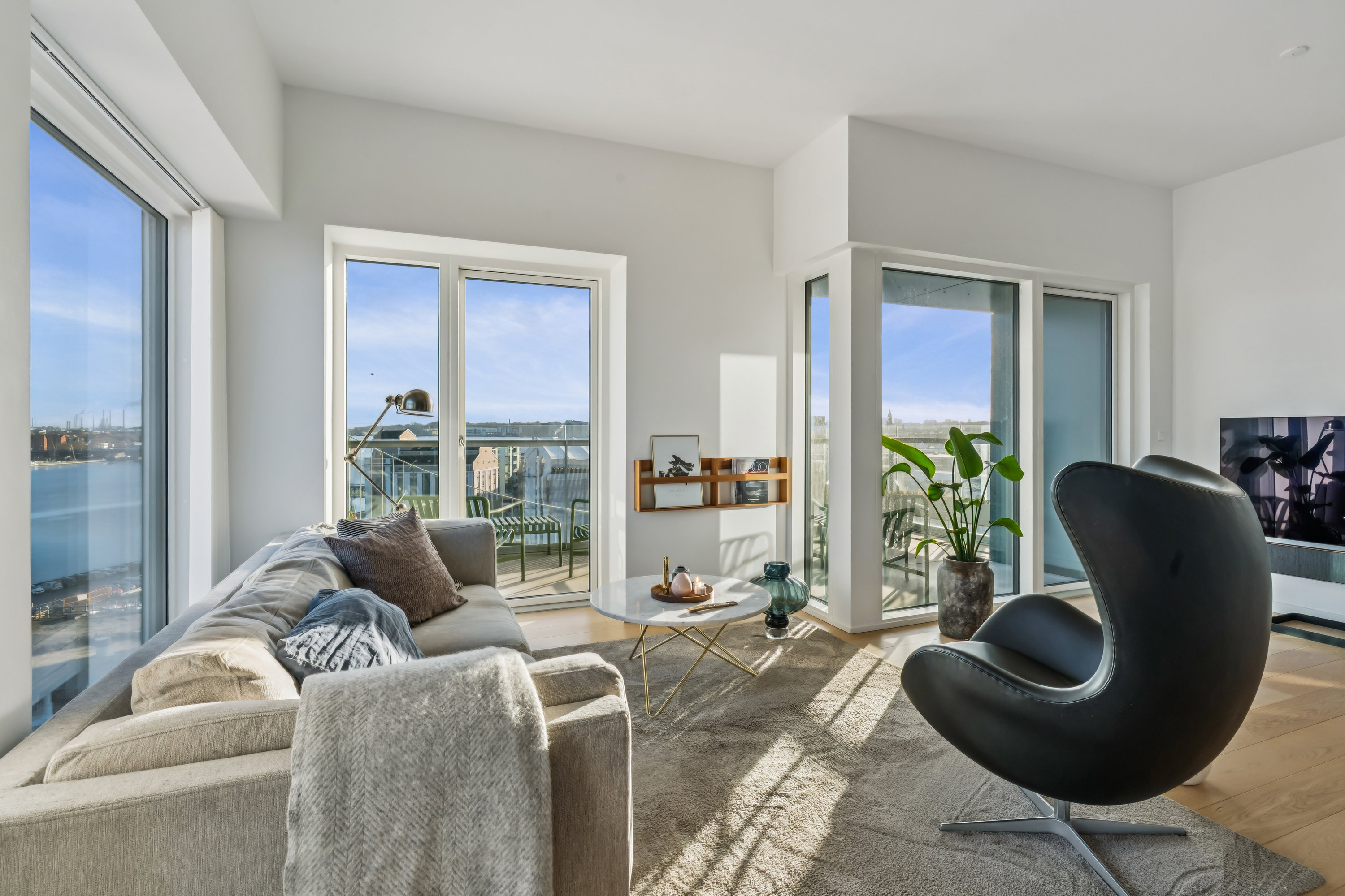 Fremhævet stue billede i fuldskærmstilstand. Billede af Akvavitvej 27, 7. 2., 9000 Aalborg