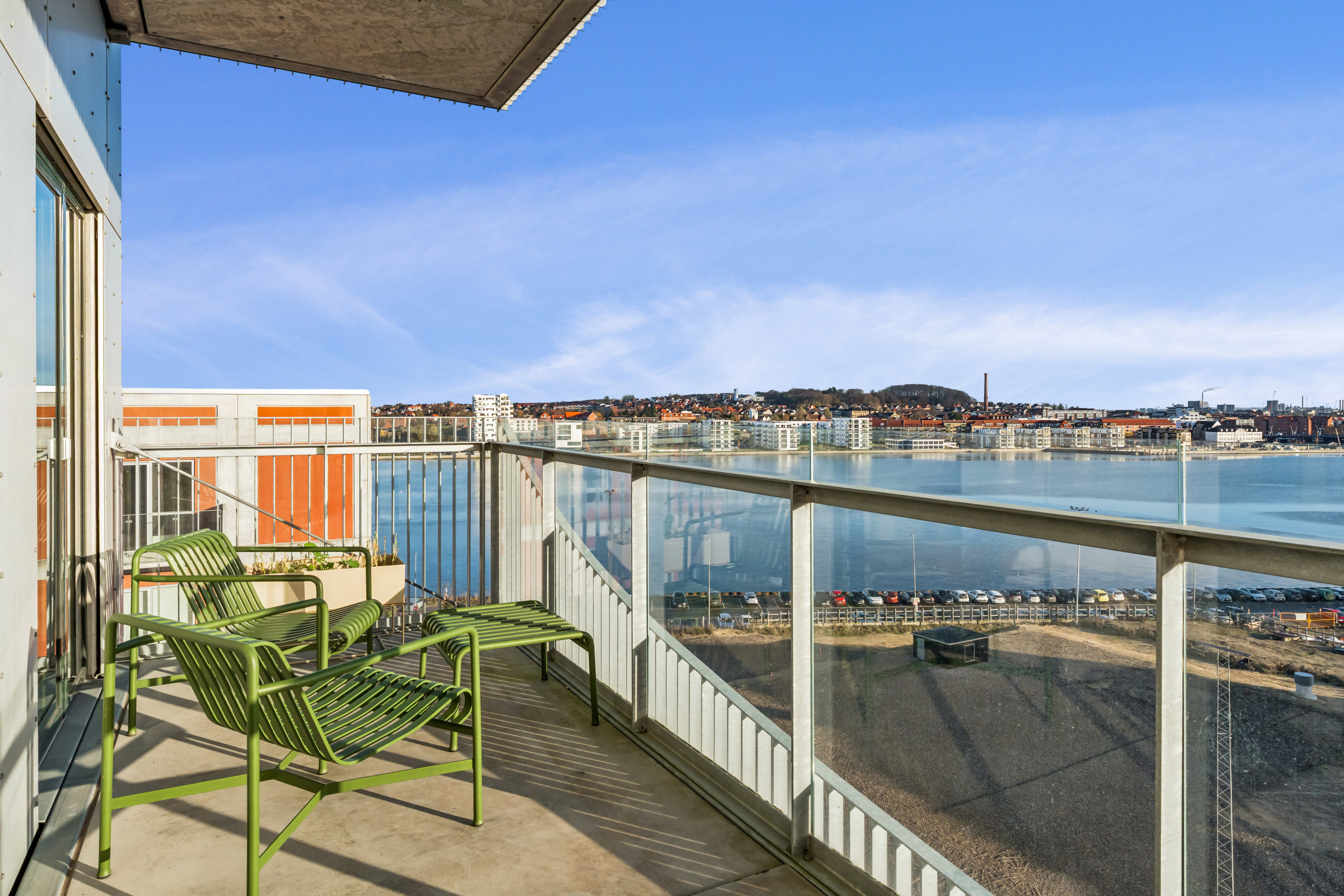 Fremhævet terrasse billede i fuldskærmstilstand. Billede af Akvavitvej 27, 7. 2., 9000 Aalborg