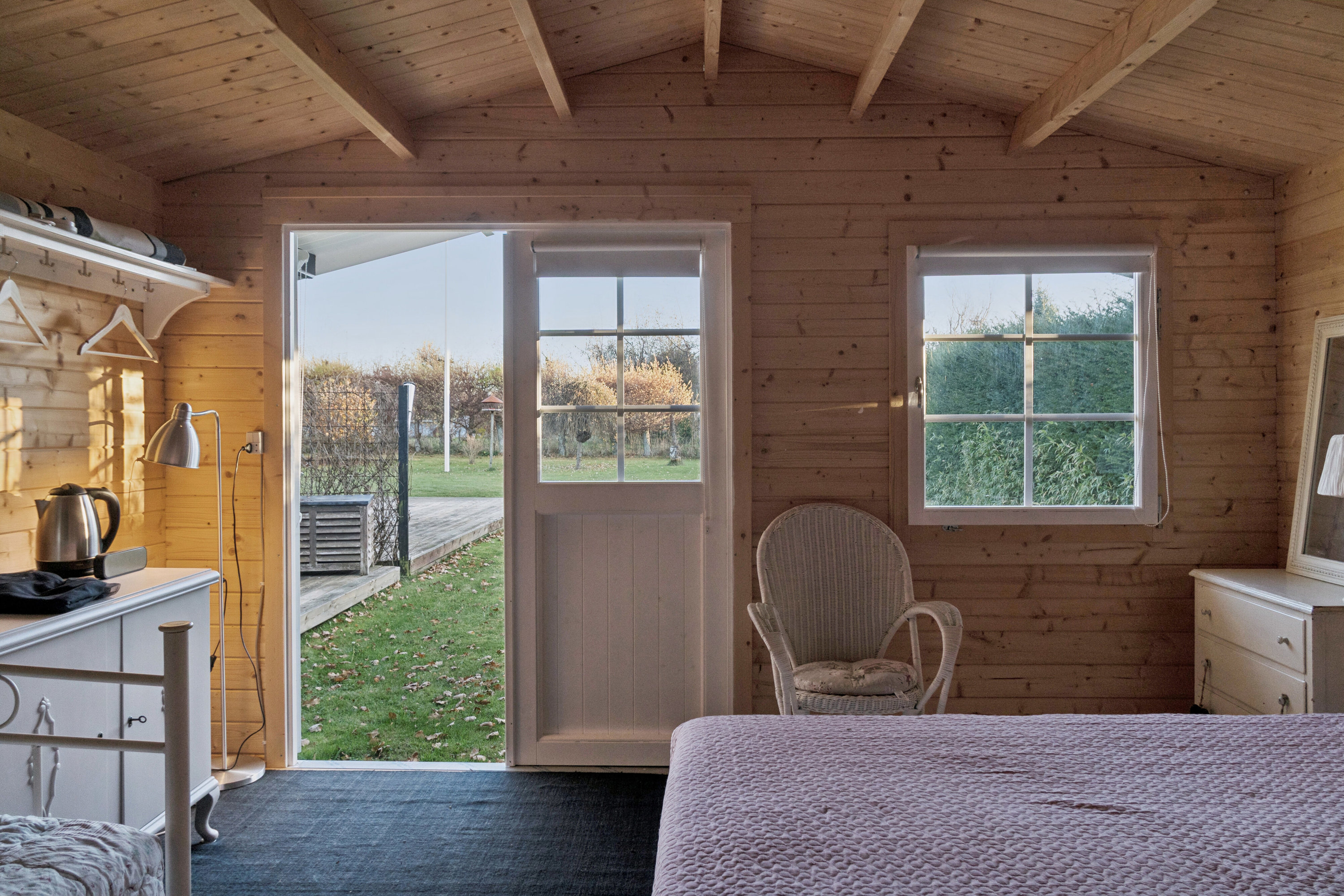 Fremhævet soveværelse billede i fuldskærmstilstand. Billede af Engløbet 3, Højby Lyng, 4573 Højby