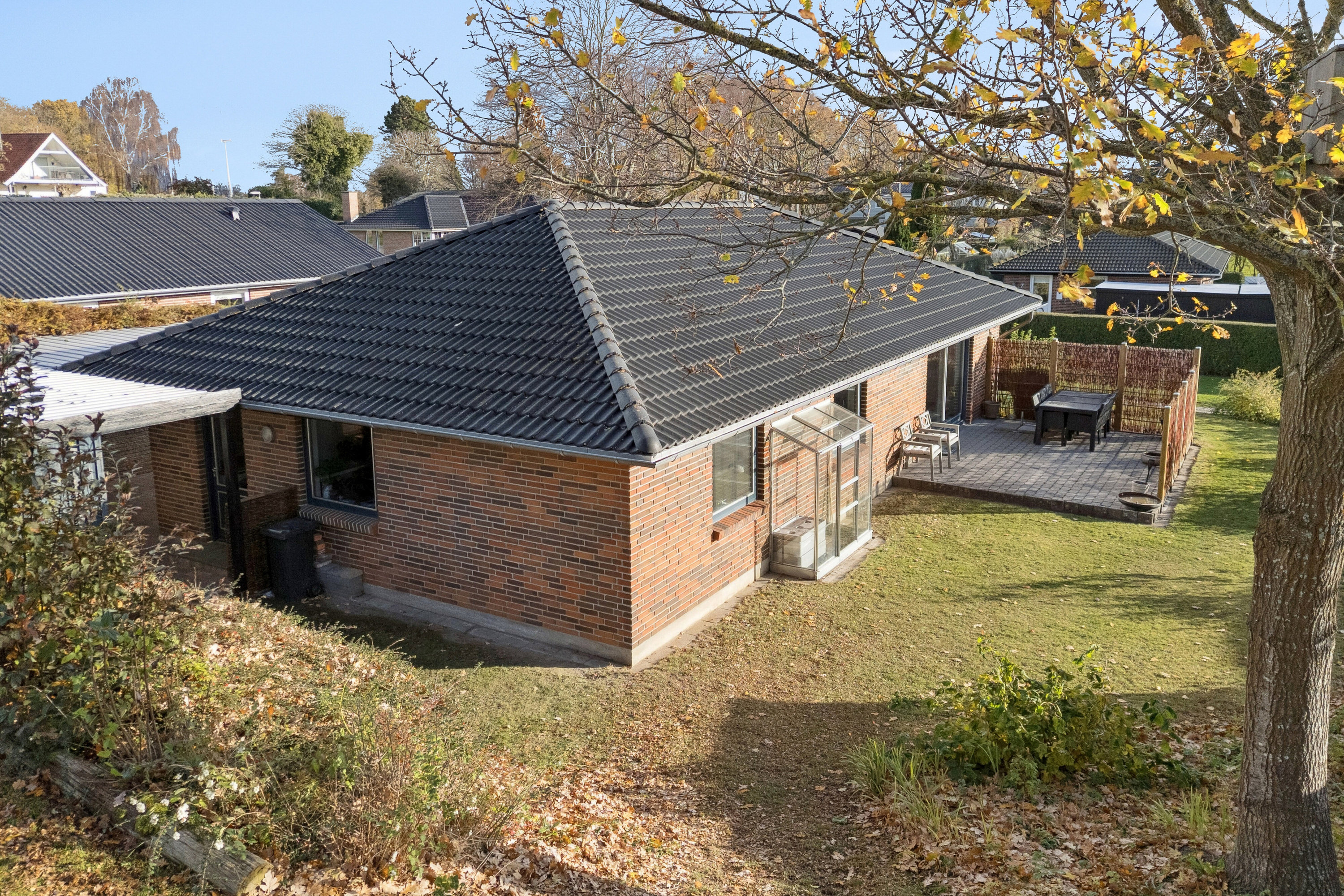 Fremhævet set fra haven billede i fuldskærmstilstand. Billede af Haverne 8, 5900 Rudkøbing