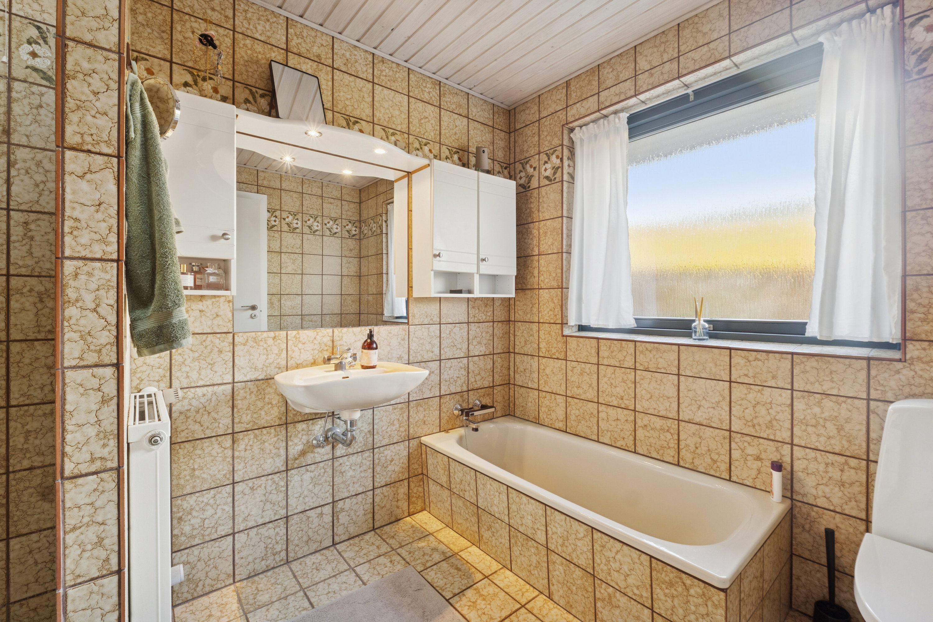 Fremhævet badeværelse billede i fuldskærmstilstand. Billede af Haverne 8, 5900 Rudkøbing