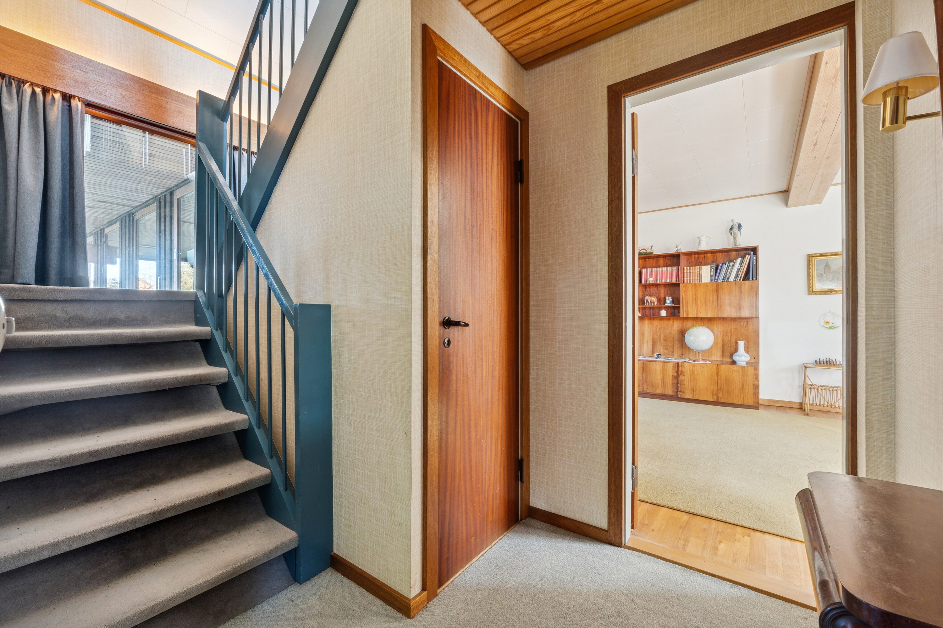 Fremhævet trappe billede i fuldskærmstilstand. Billede af Vesterkærsvej 13, 2650 Hvidovre