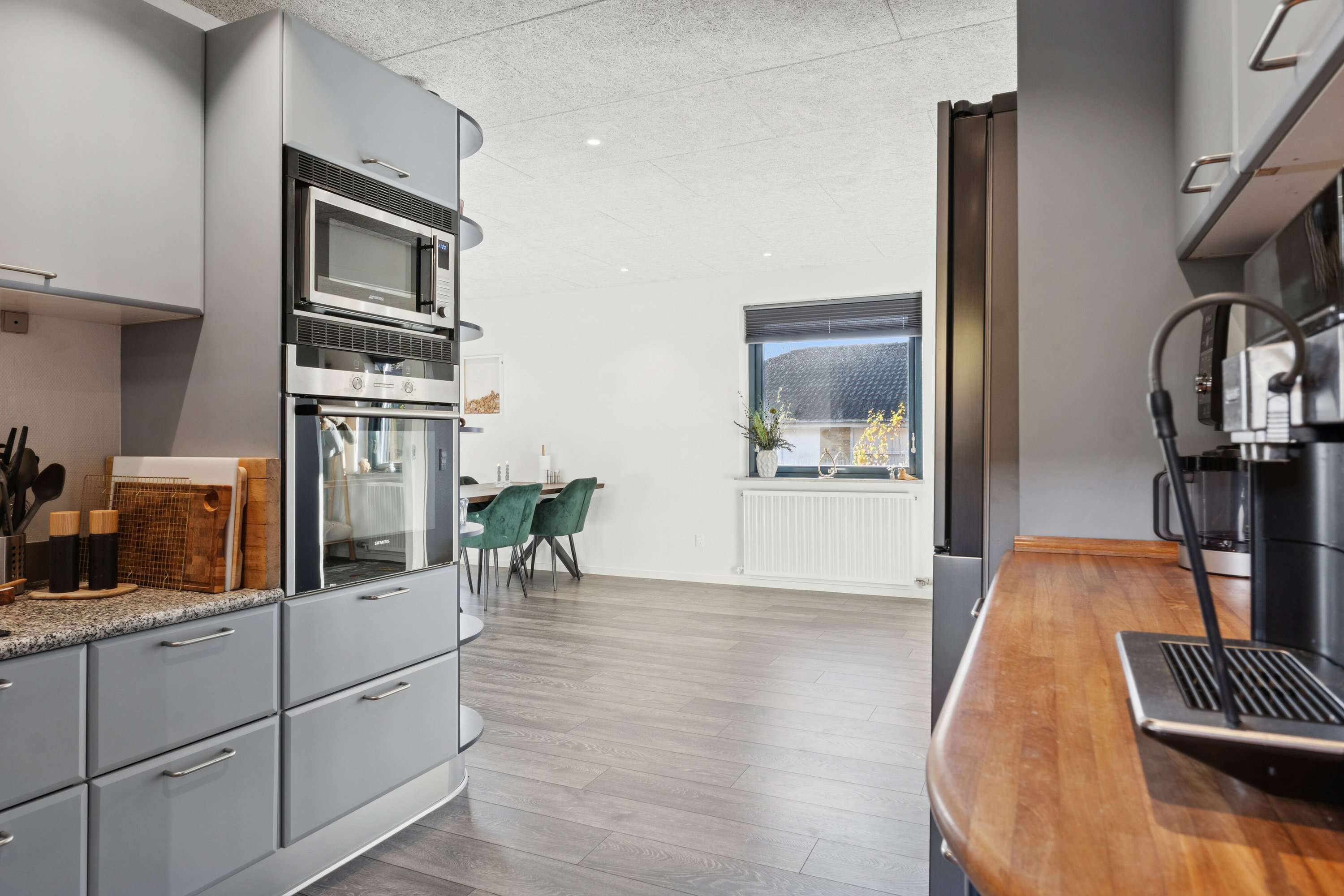 Fremhævet køkken billede i fuldskærmstilstand. Billede af Haverne 8, 5900 Rudkøbing