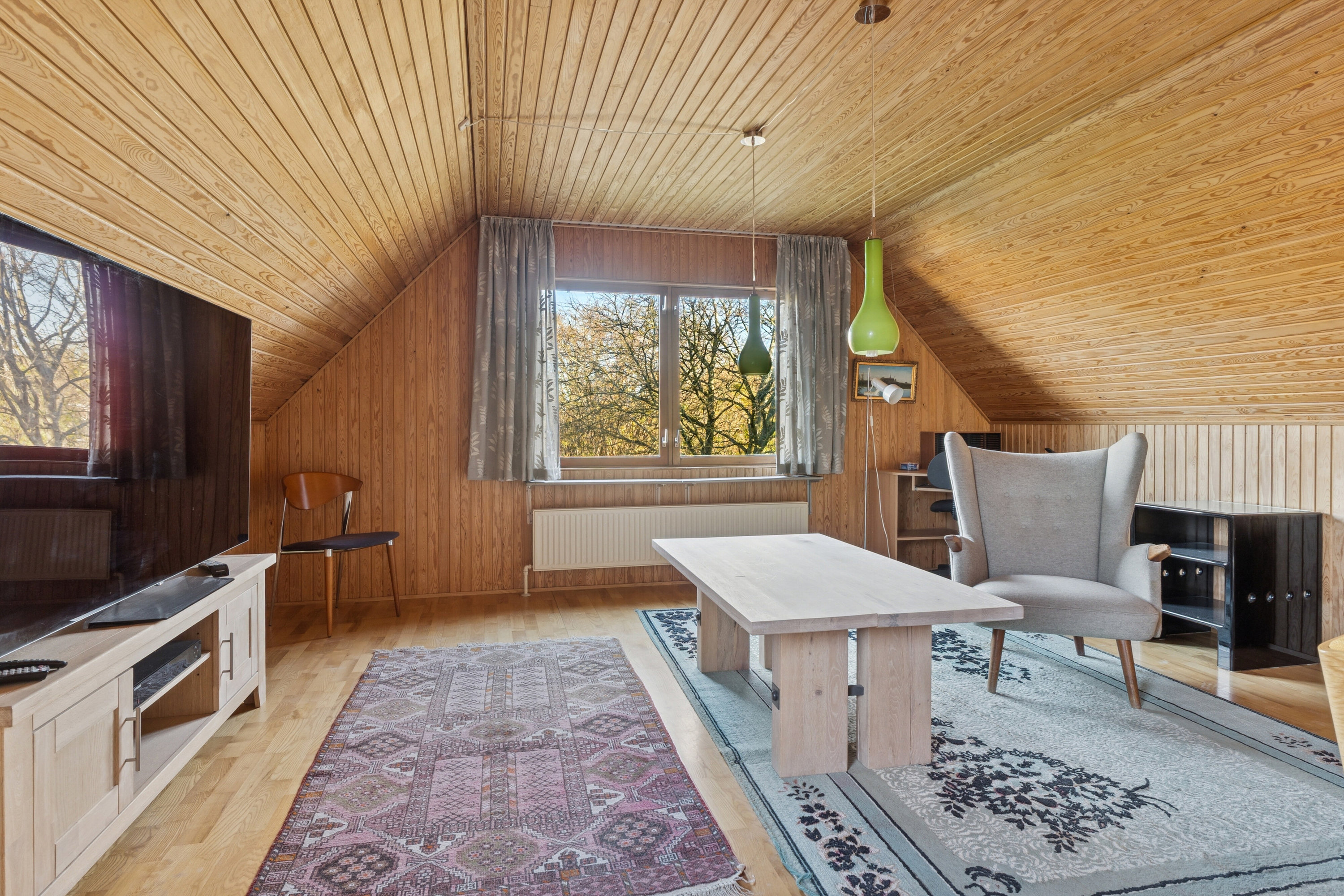 Fremhævet stue billede i fuldskærmstilstand. Billede af Vesterkærsvej 13, 2650 Hvidovre