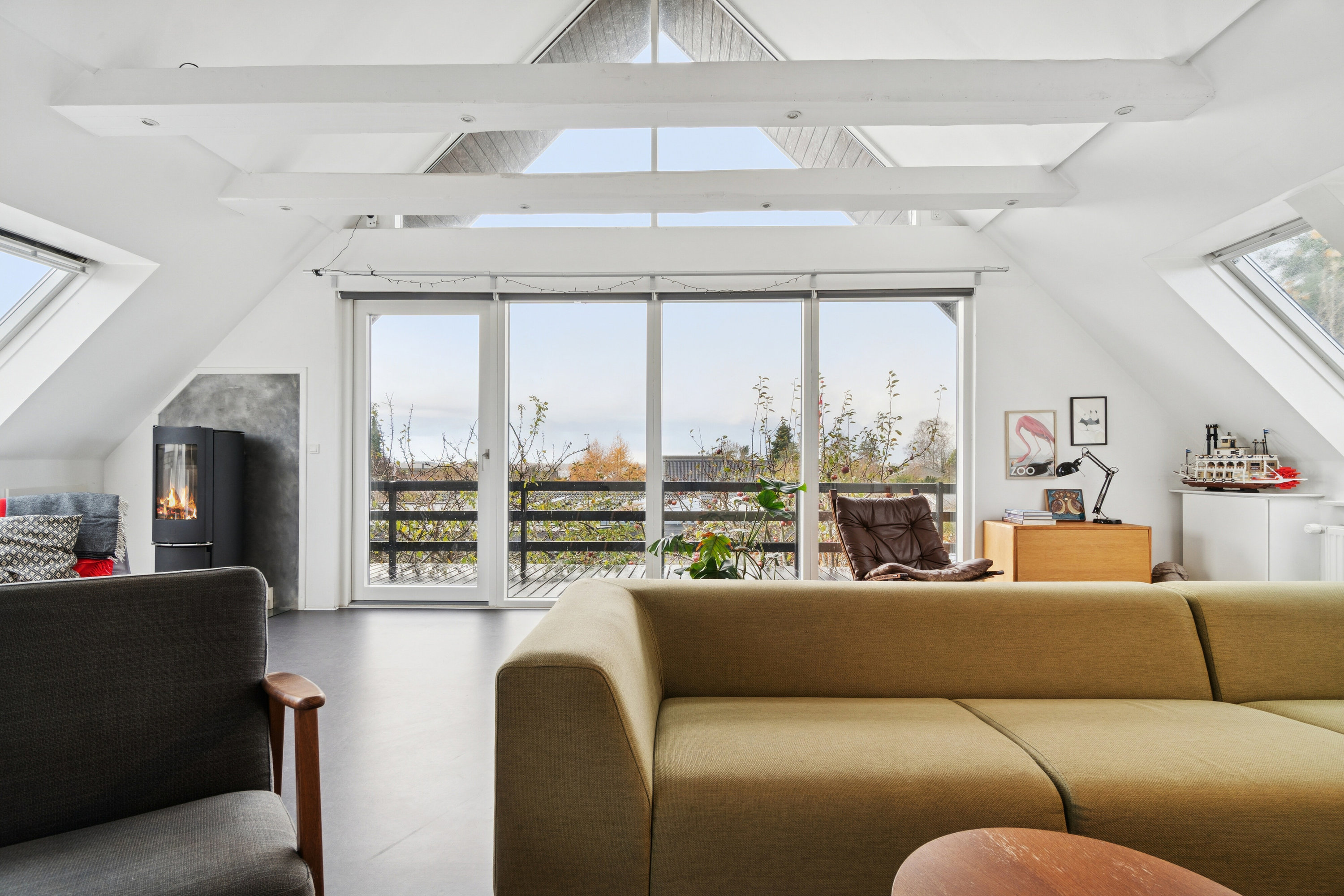 Fremhævet stue billede i fuldskærmstilstand. Billede af Hirsevej 21, 4040 Jyllinge